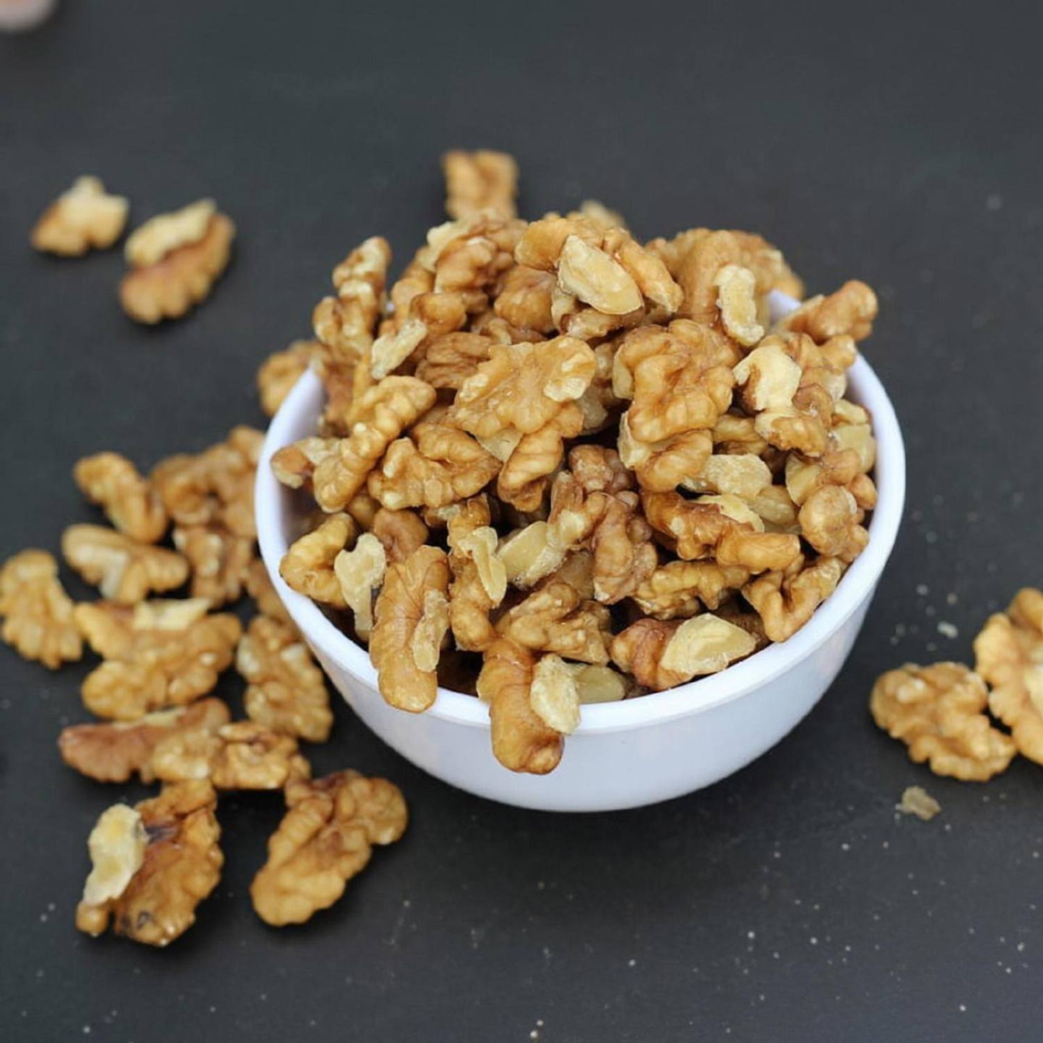triangle 1 Kgs Walnut Kernels Quarter Kashmiri Akhrot Giri | Lowest Price| Without Shell Walnuts