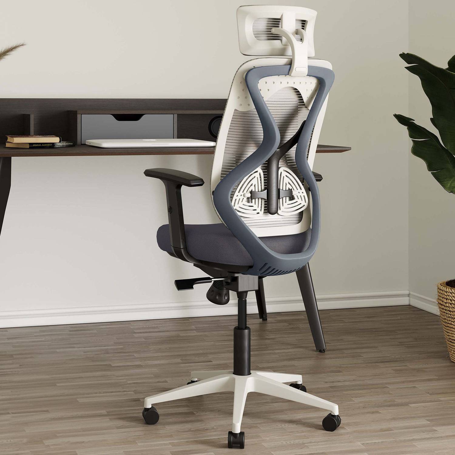Carlton London Atlas Mesh Adjustable Arm Chair, Gray