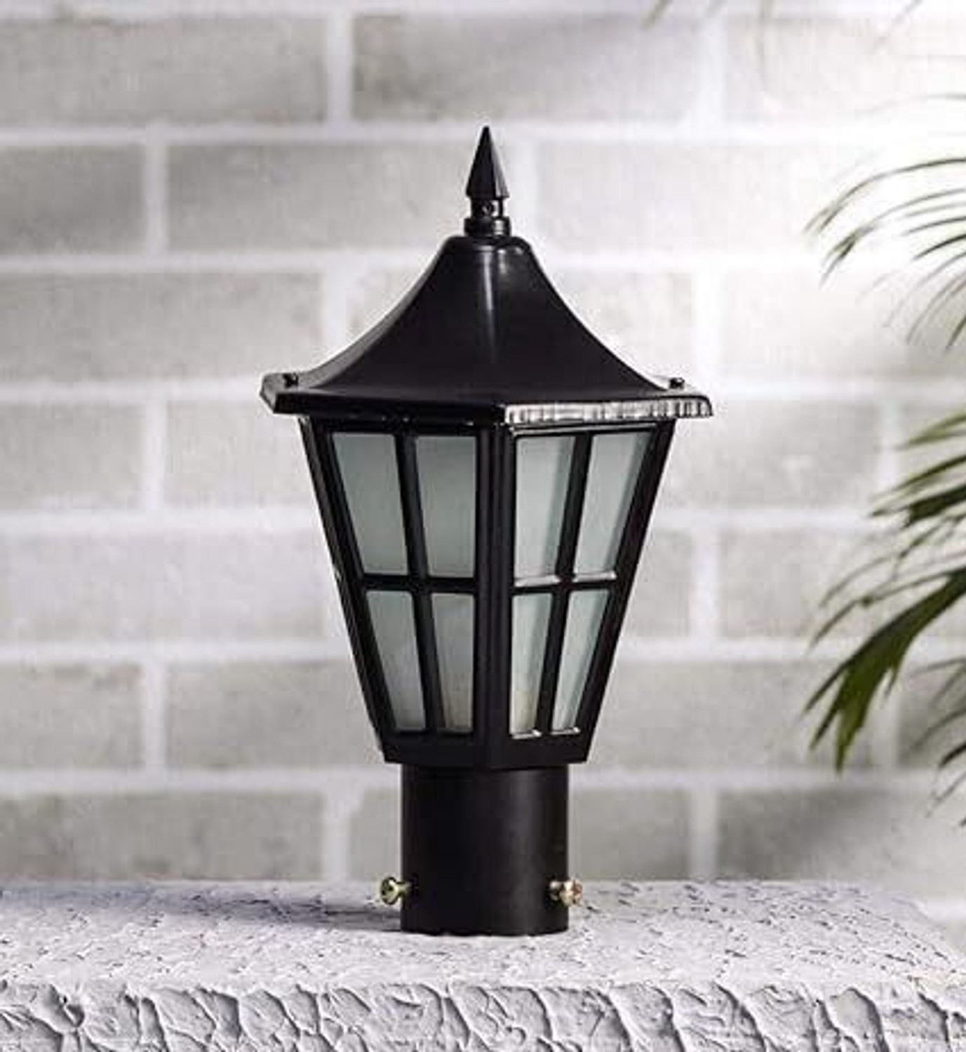 Image of Areezo DB6GLHURRICANEBLK0002 Gate Light Outdoor Lamp