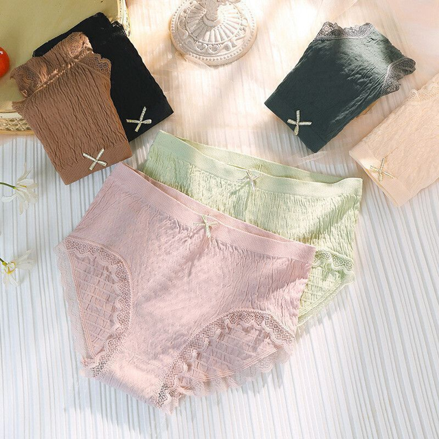 Image of HouseOfCommon Women Hipster Multicolor Panty