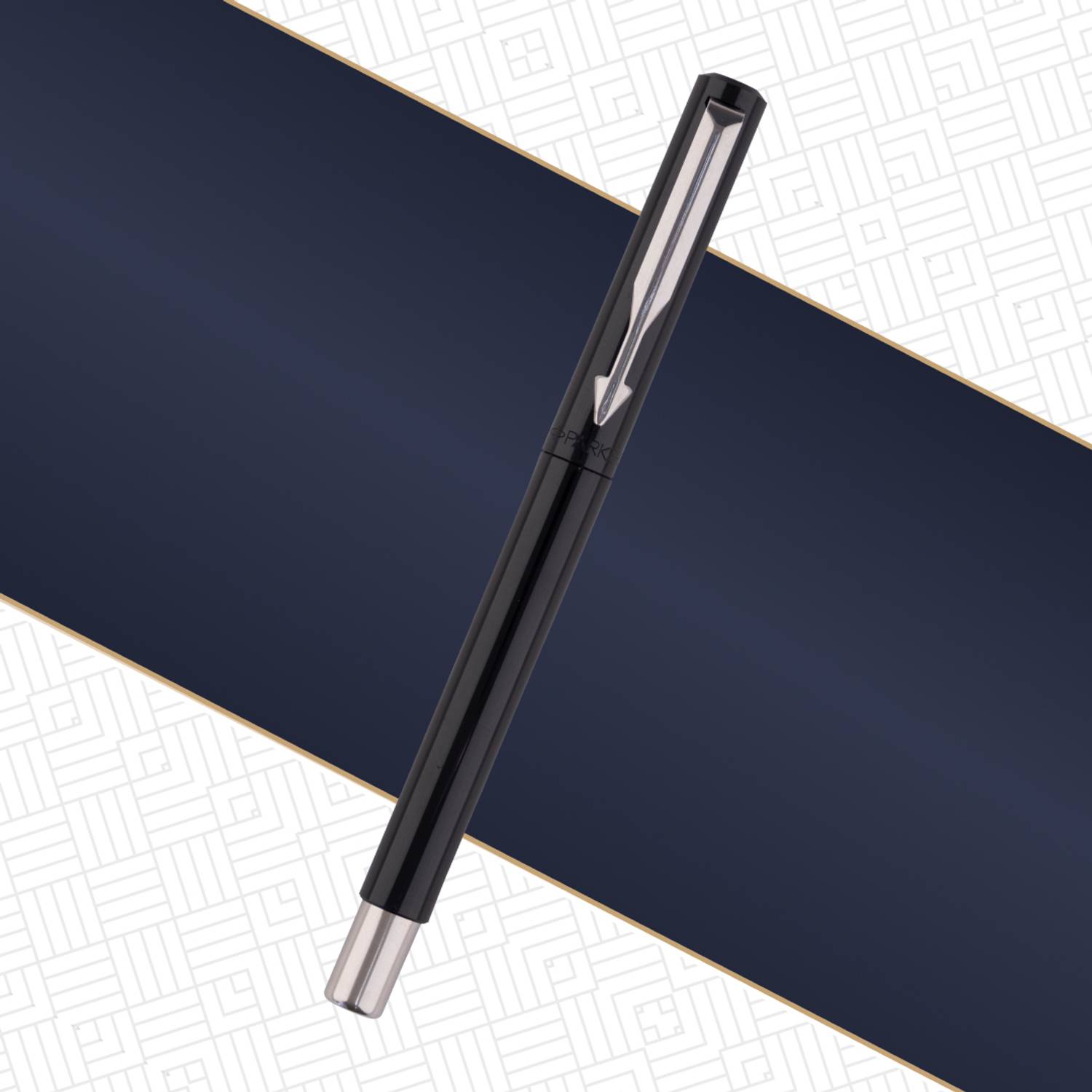 Parker Vector Stainless Steel Chrome Fountain Pen - Image 4