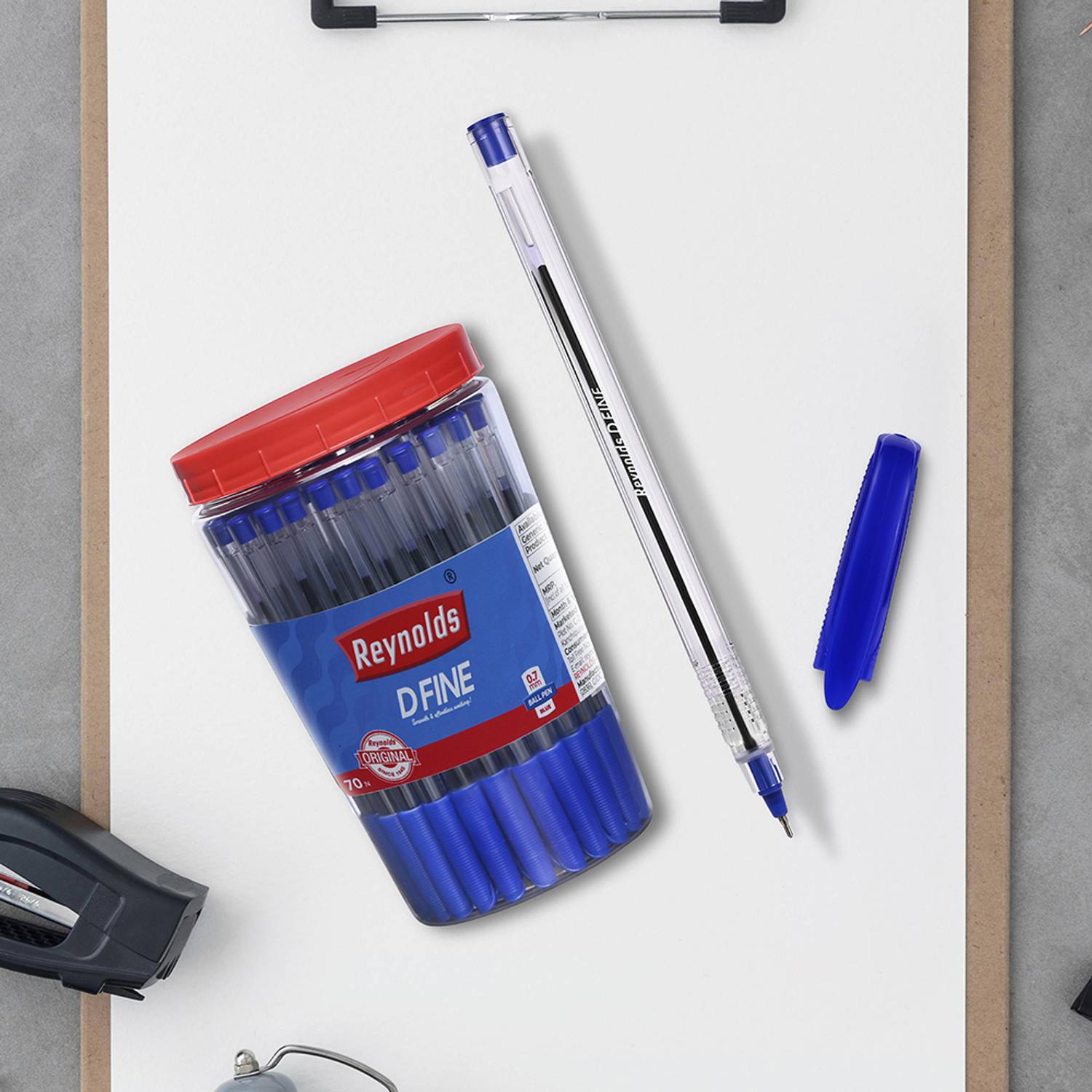 Reynolds DFine Ball Pen Blue Pack of 70 - Image 2