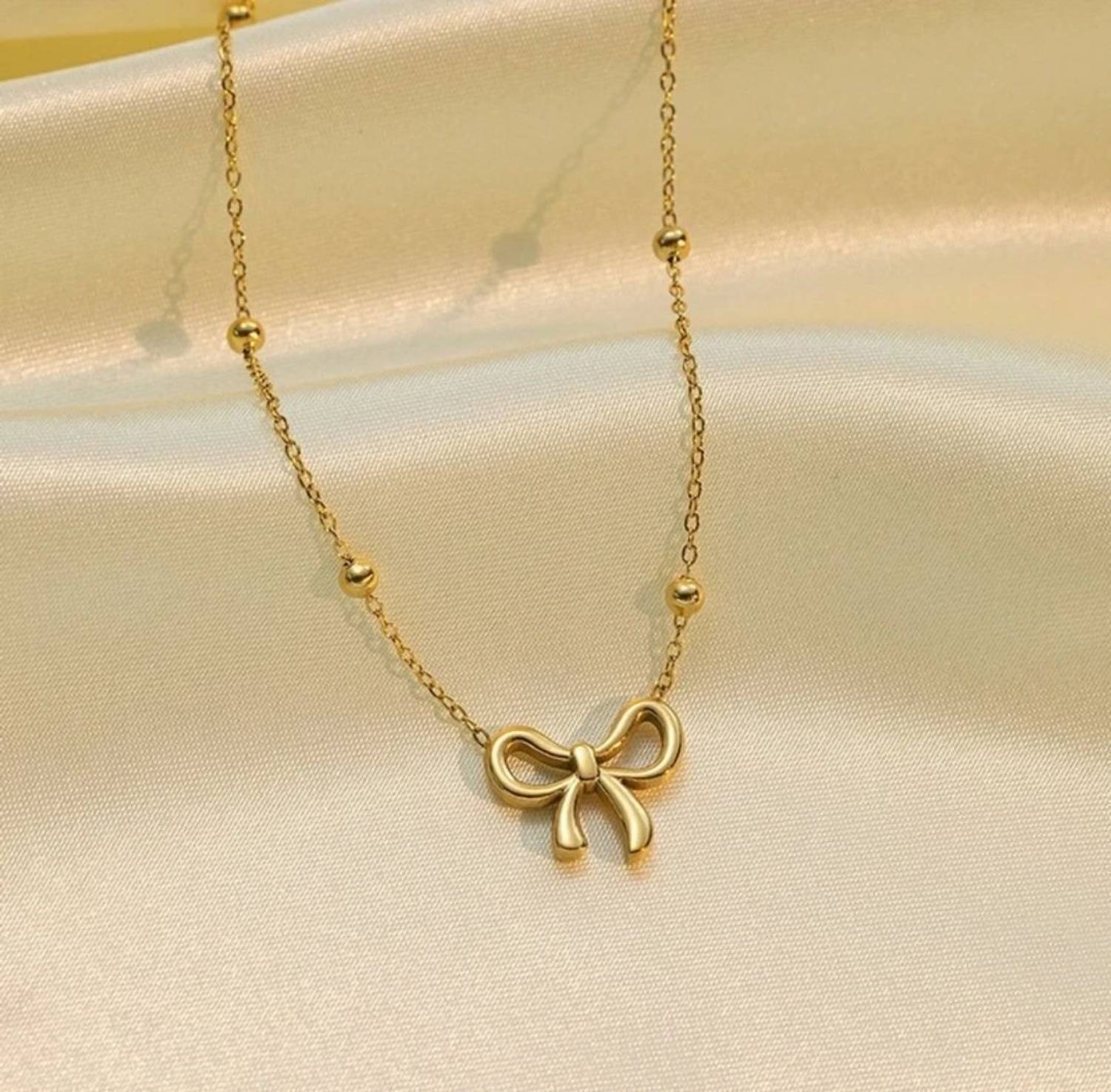 alinora jewels Gold Bow Pendant Necklace - Image 2