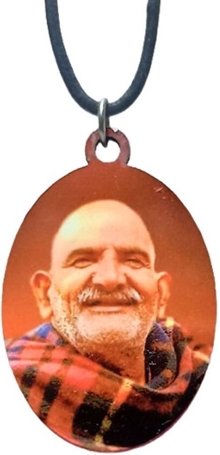 ALDOMIN Aldomin Neem Karoli (Karori) Baba Pine Wood pendant Wood Pendant