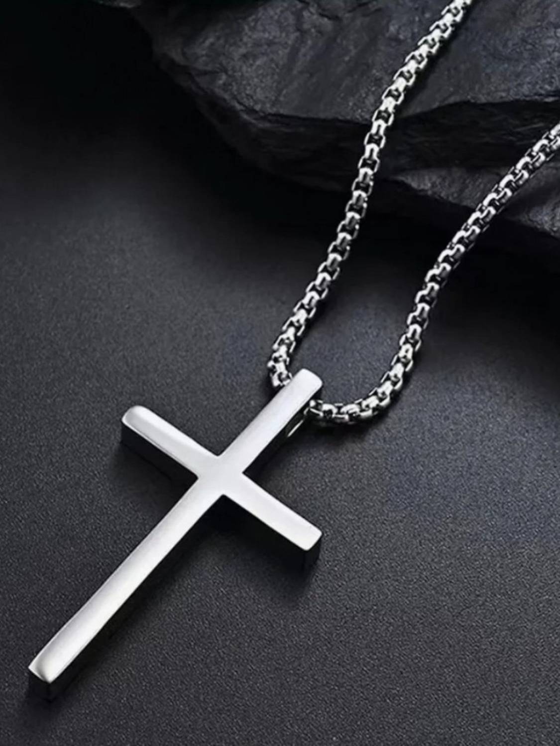 RAPPERSSHOP Stainless Steel Cross Pendant with Box Chain