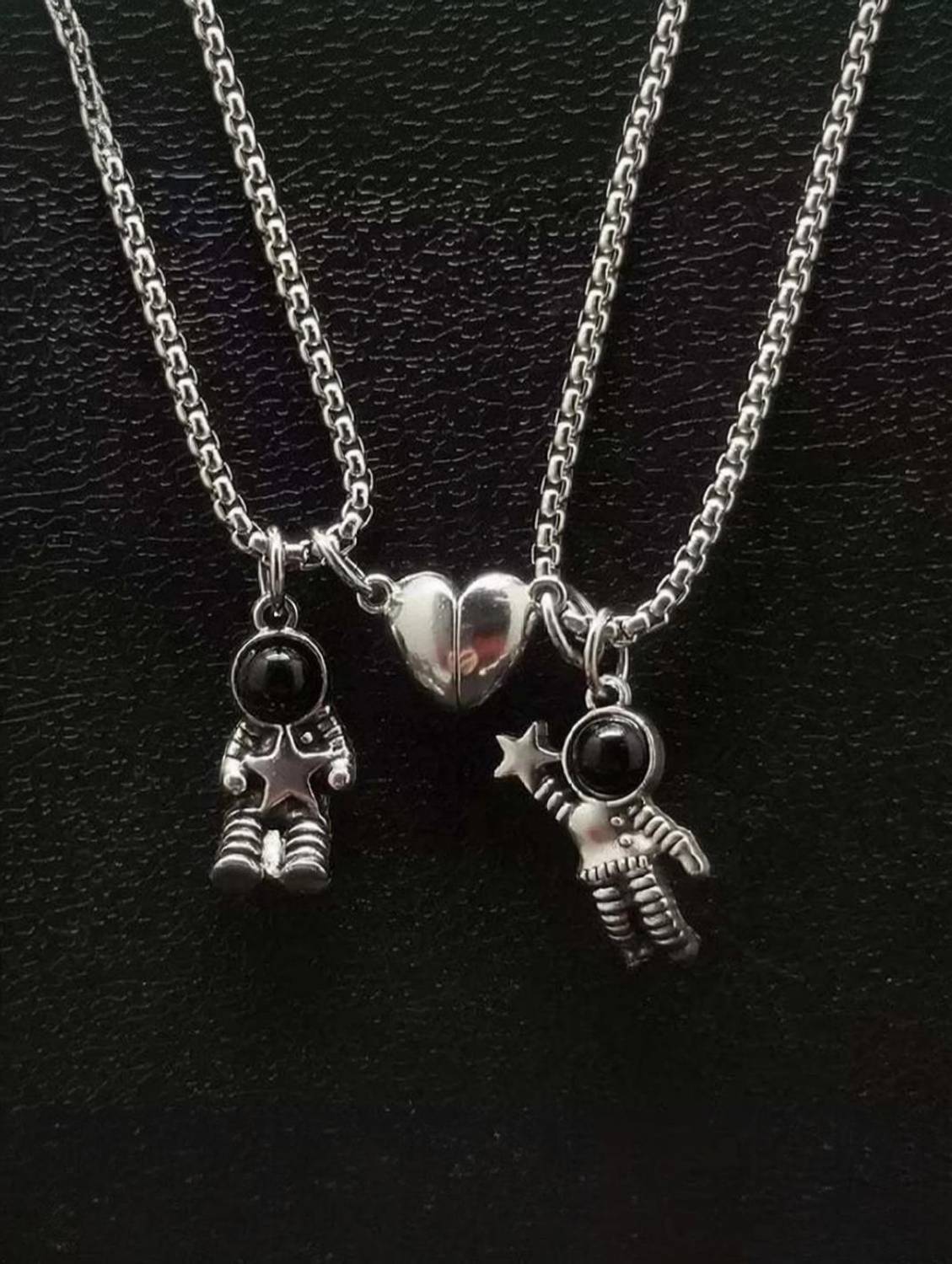 accessoo Astronaut Magnetic Valentines Day Broken Romantic Love Couples Silver Stainless Steel Locket Set