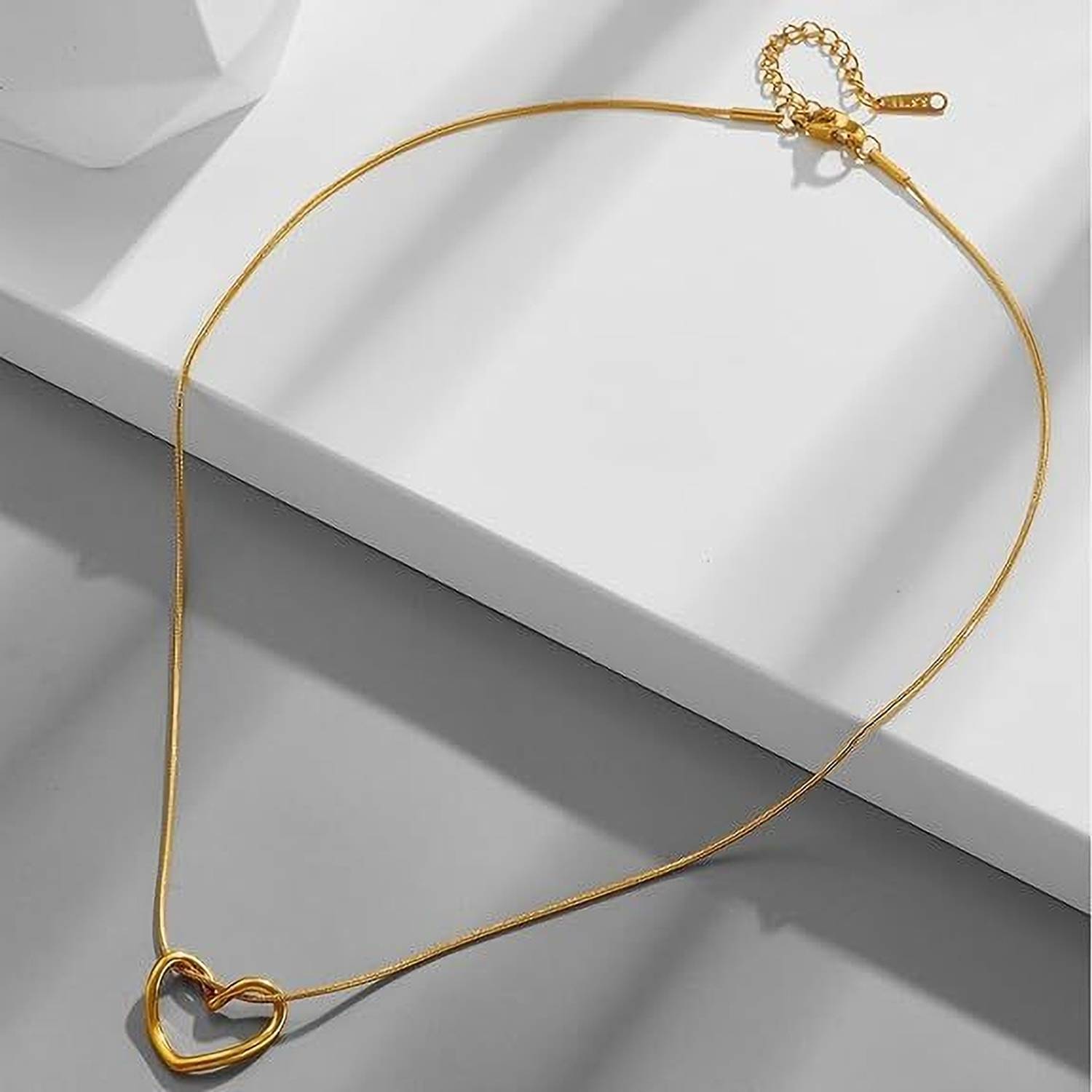 BHAVIKADECOR Heart Pendant Necklace Gold - Image 4