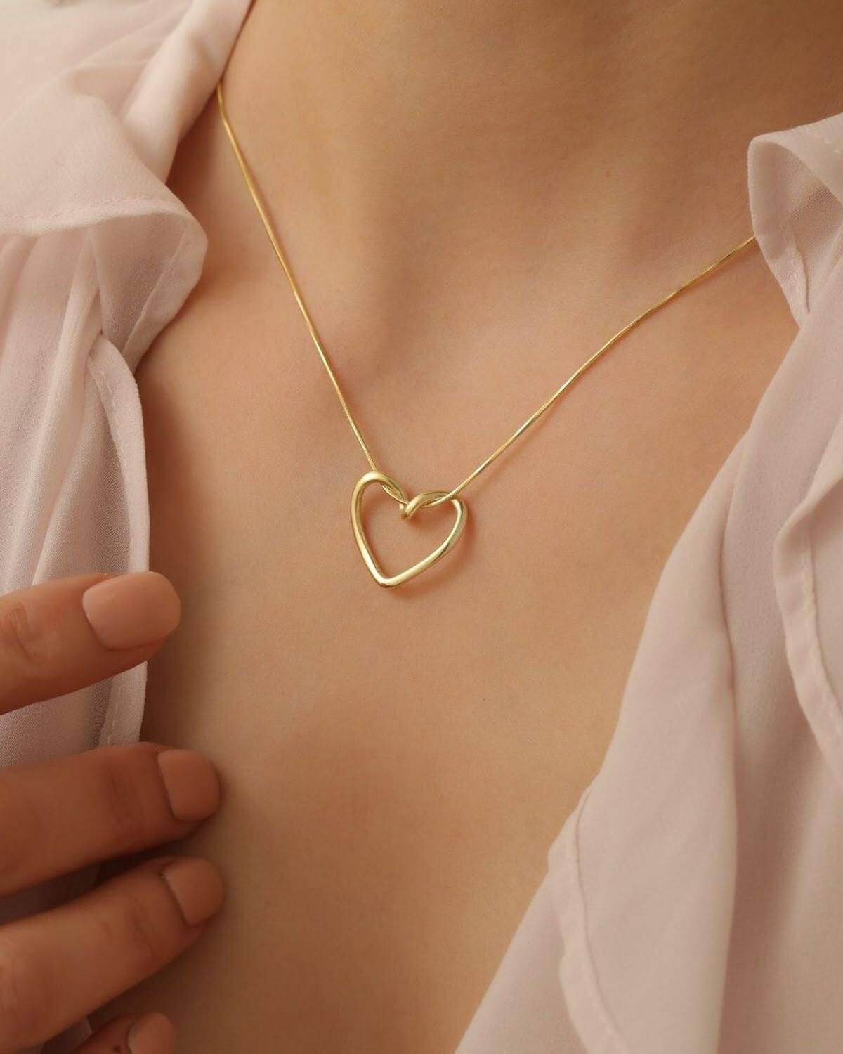 adorby Gold-plated Brass Heart Pendant Chain - Image 2