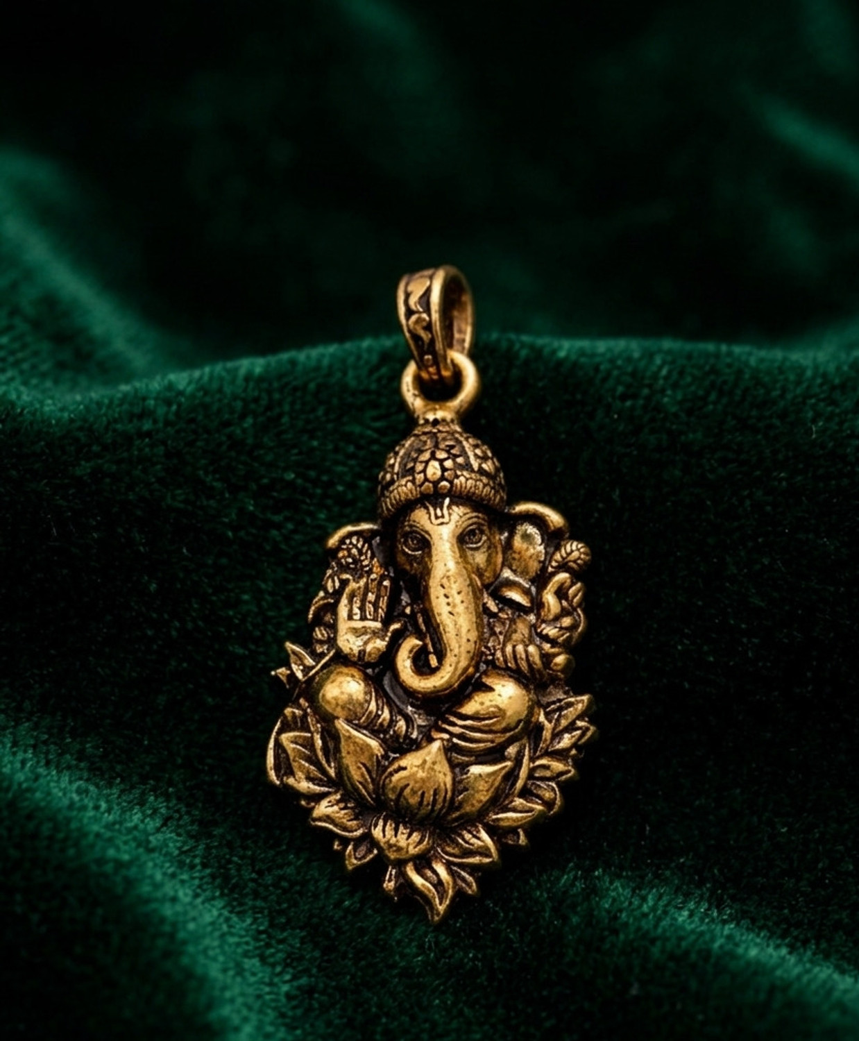 Image of AMRAT NAATH JEWELLERS Lord Ganesha Antique Gold Plated Brass Pendant for Men & Women(Unisex) Gold-plated Brass Locket