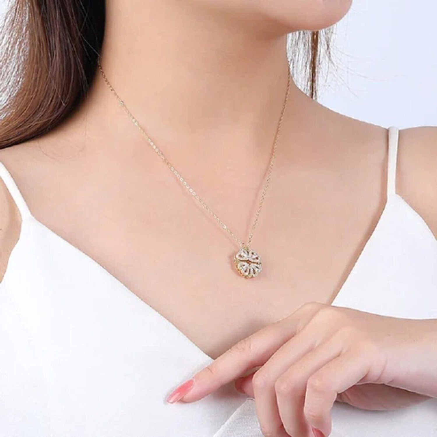 Image of AVR JEWELS Rose Gold Magnet Clover Flower Heart Necklace Gold-plated Stainless Steel Pendant