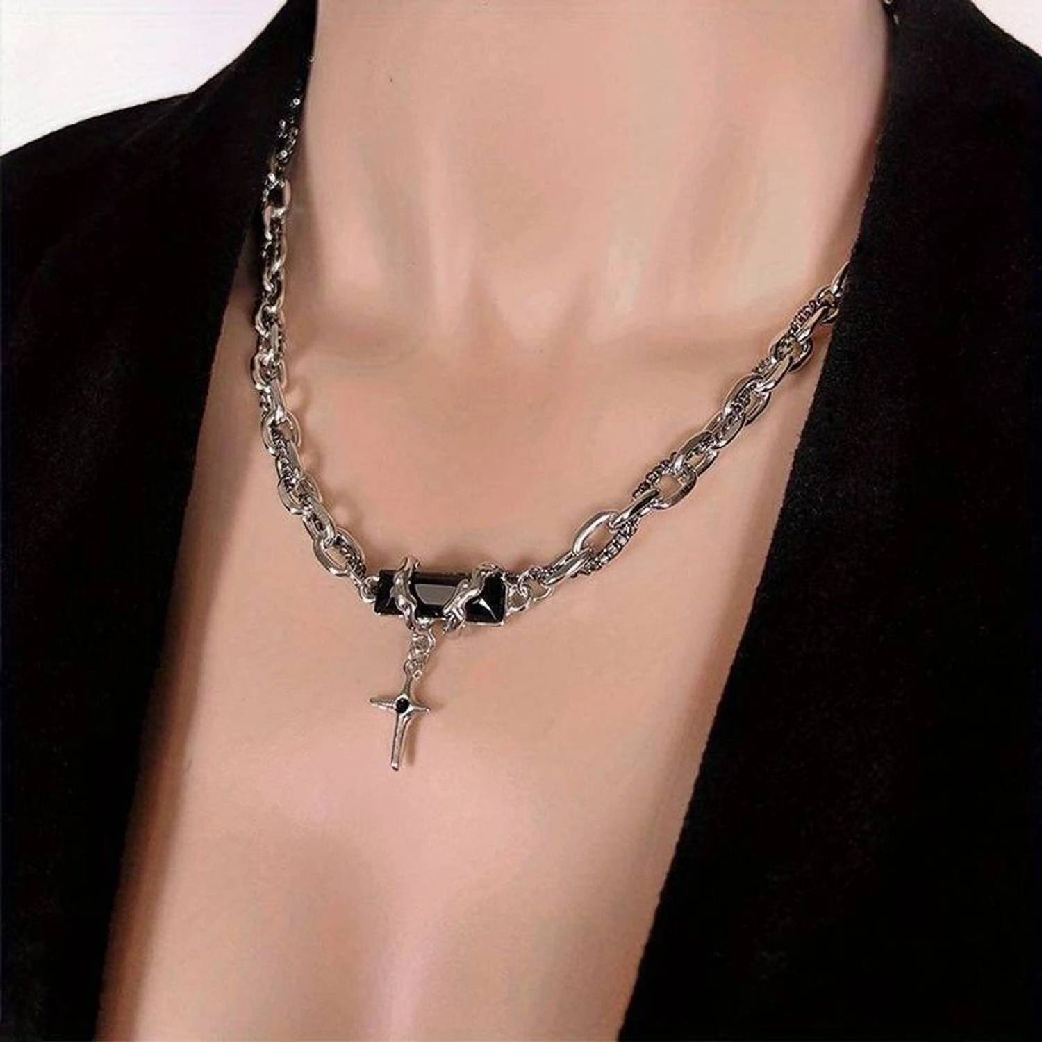 Kazare Women's Rhodium Alloy Pendant Chain - Image 2