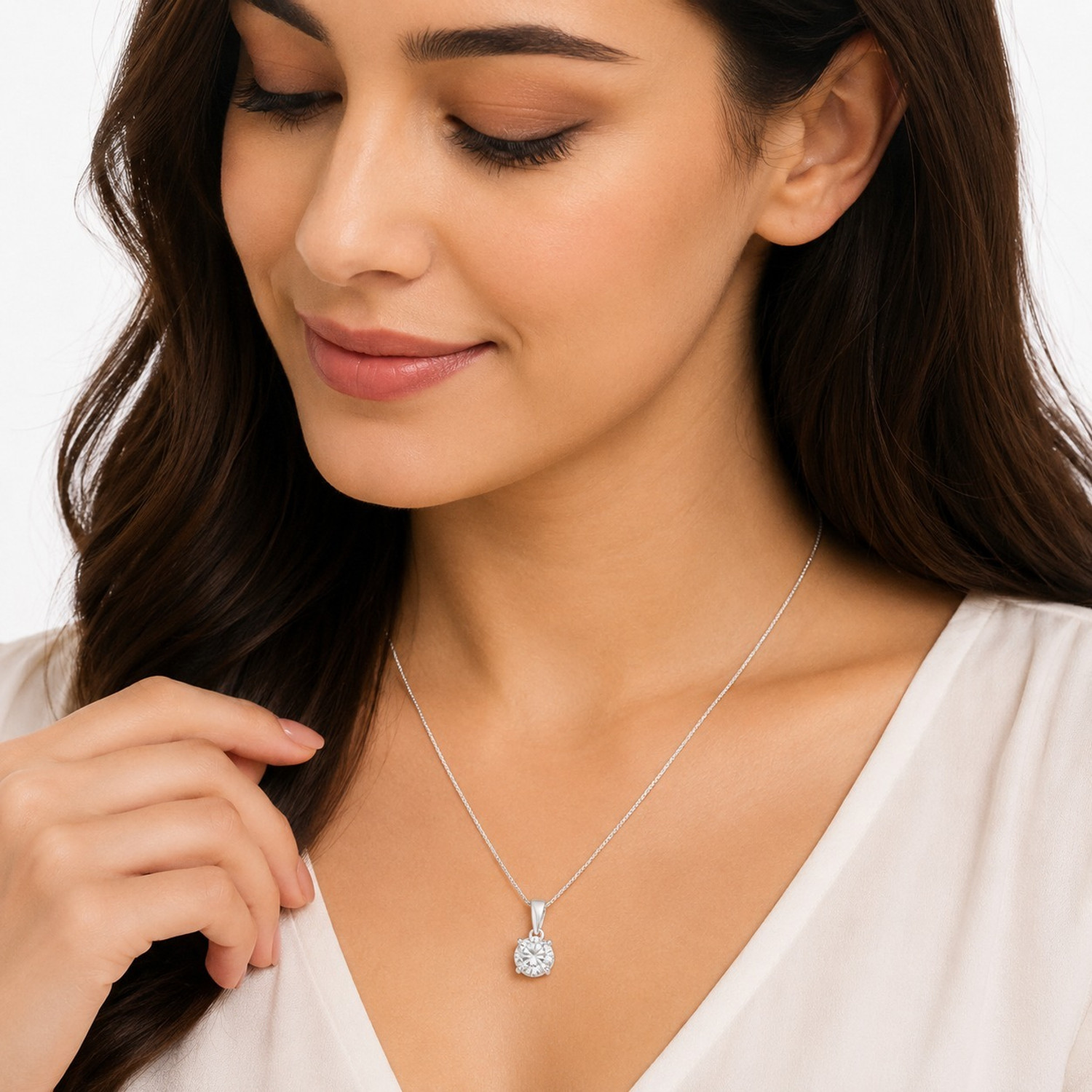 Image of RAGABANDHA DESIGN STUDIO Zircon Silver Pendant Set