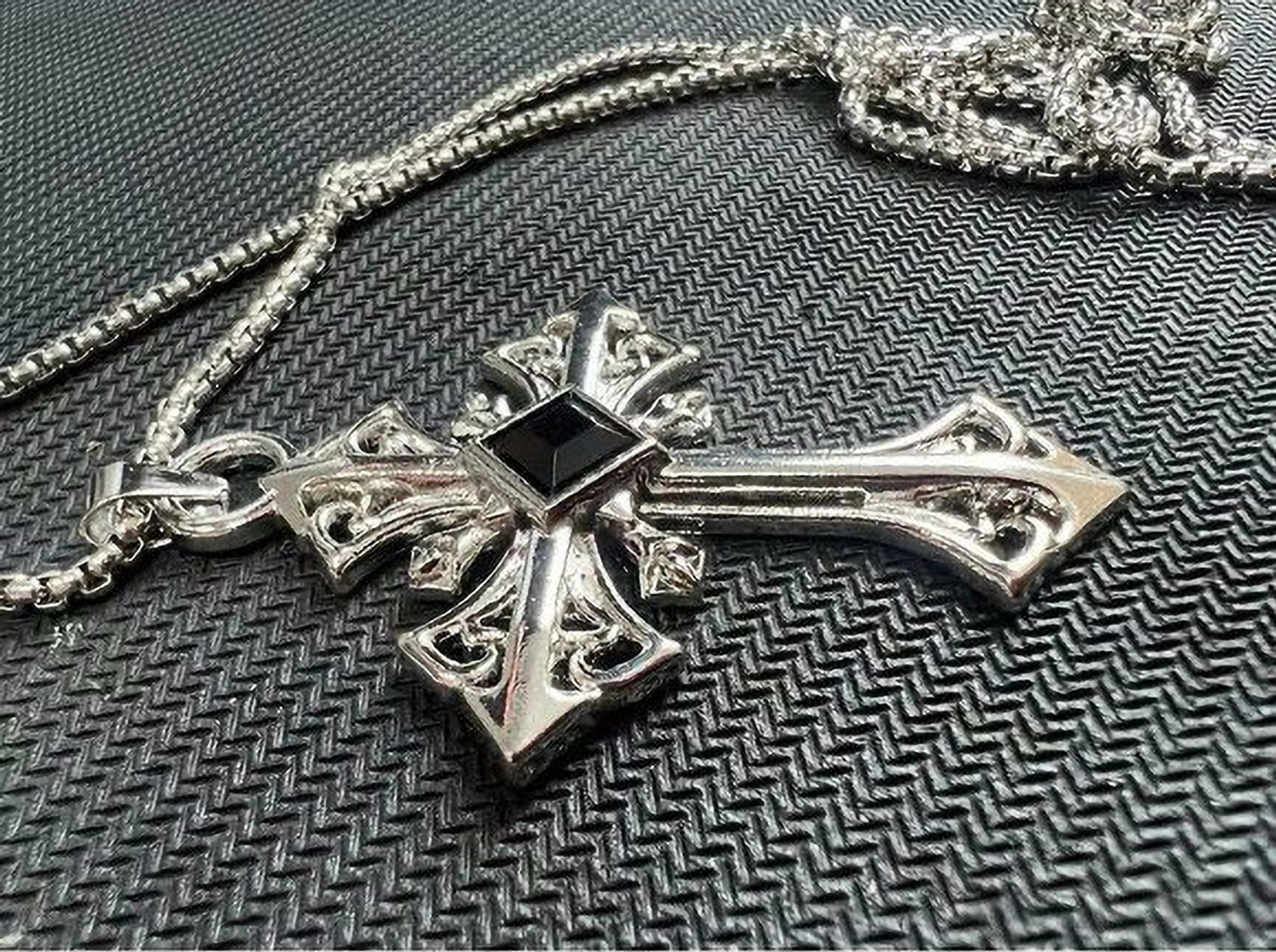 Image of Ennyg acessories Silver Crystal Stainless Steel, Steel, Alloy, Crystal Pendant