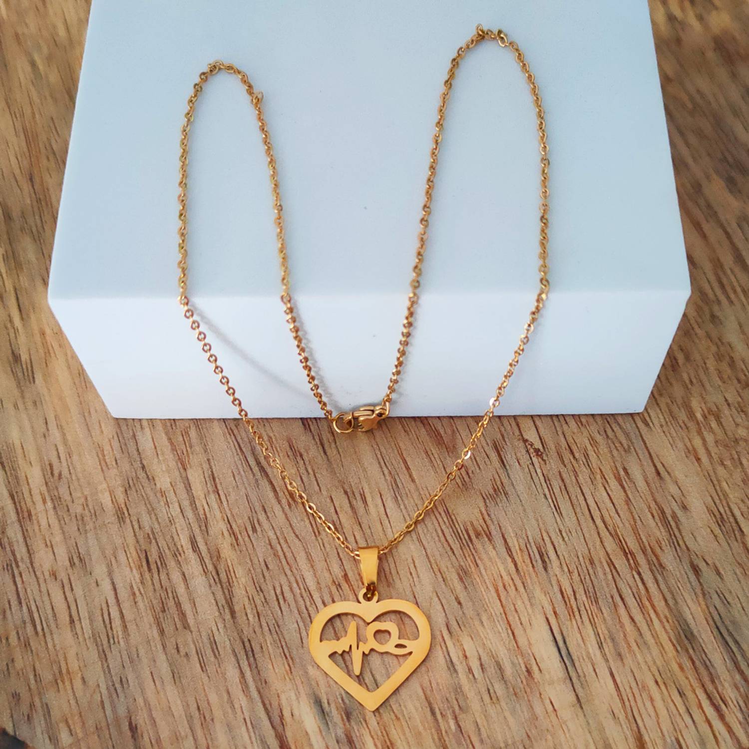 M Men Style Valentine Day Gift Heart Shape Heartbeat Lifeline