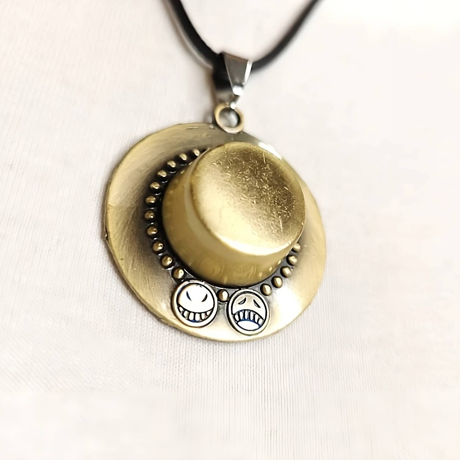 na-na-one-piece-necklace-