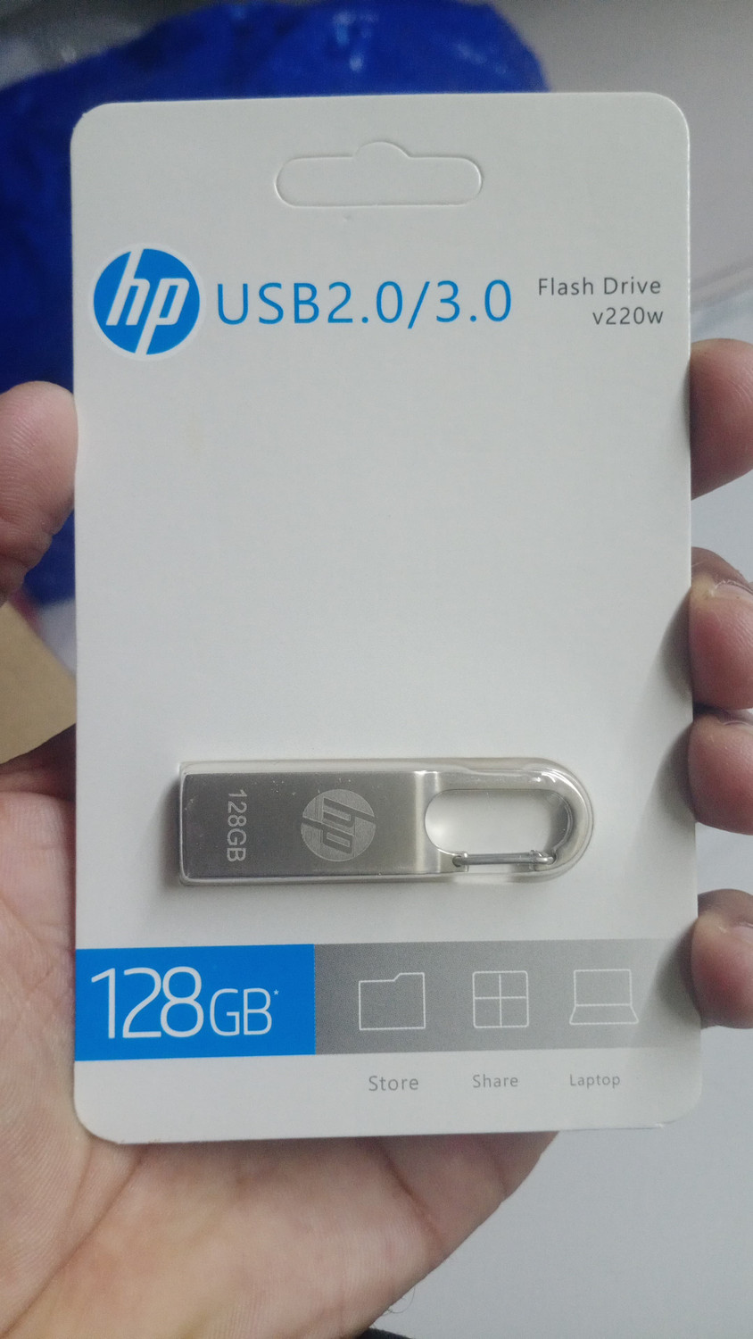 Image of HP V226w DJ 128 GB Pen Drive Compatible with Laptop, Desktop Computer, Netbook, Tablet USB 3.0, USB 2.0 Metal Case