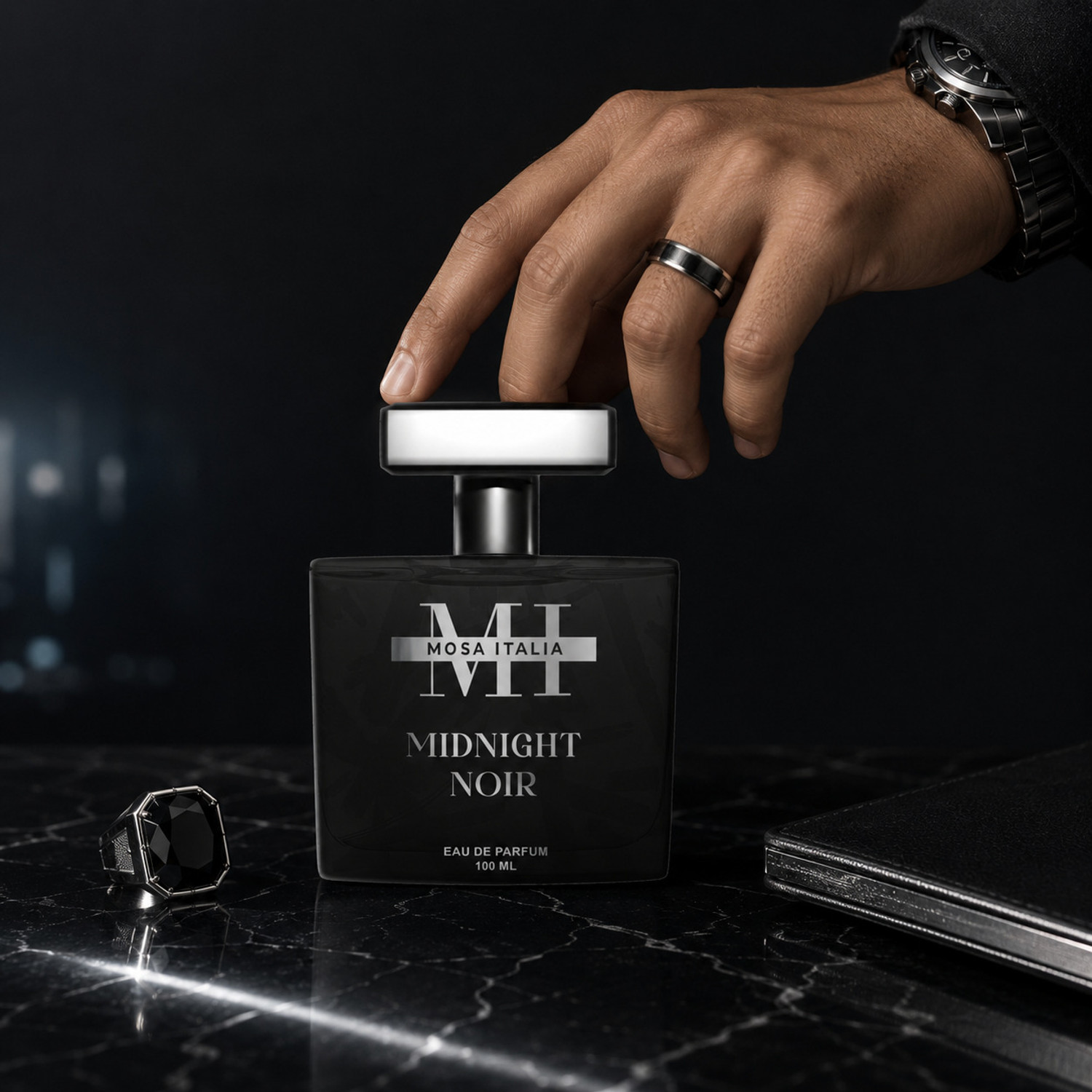 Image of MOSA ITALIA Midnight Noir Long Lasting Perfume, Ideal for Gifting Purpose | Eau de Parfum - 100 ml