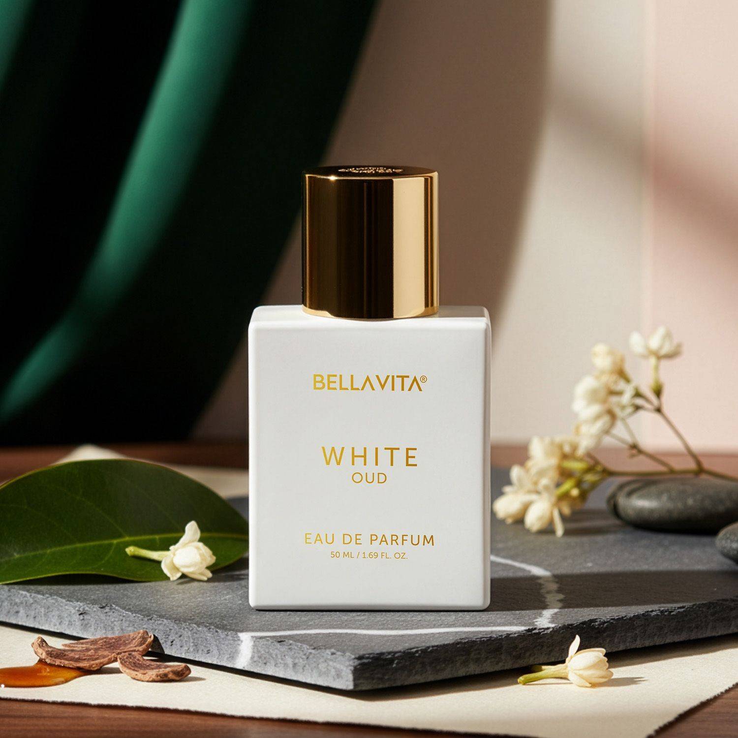 BELLAVITA White OUD Unisex Perfume 50 ml - Image 5
