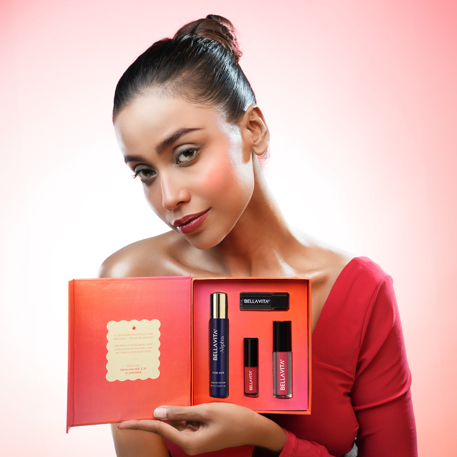 Image of BELLAVITA SHE.E.O Gift Set | Bold Color & Luxe Fragrance | Fast-Dry Formula Perfume - 21.6 ml