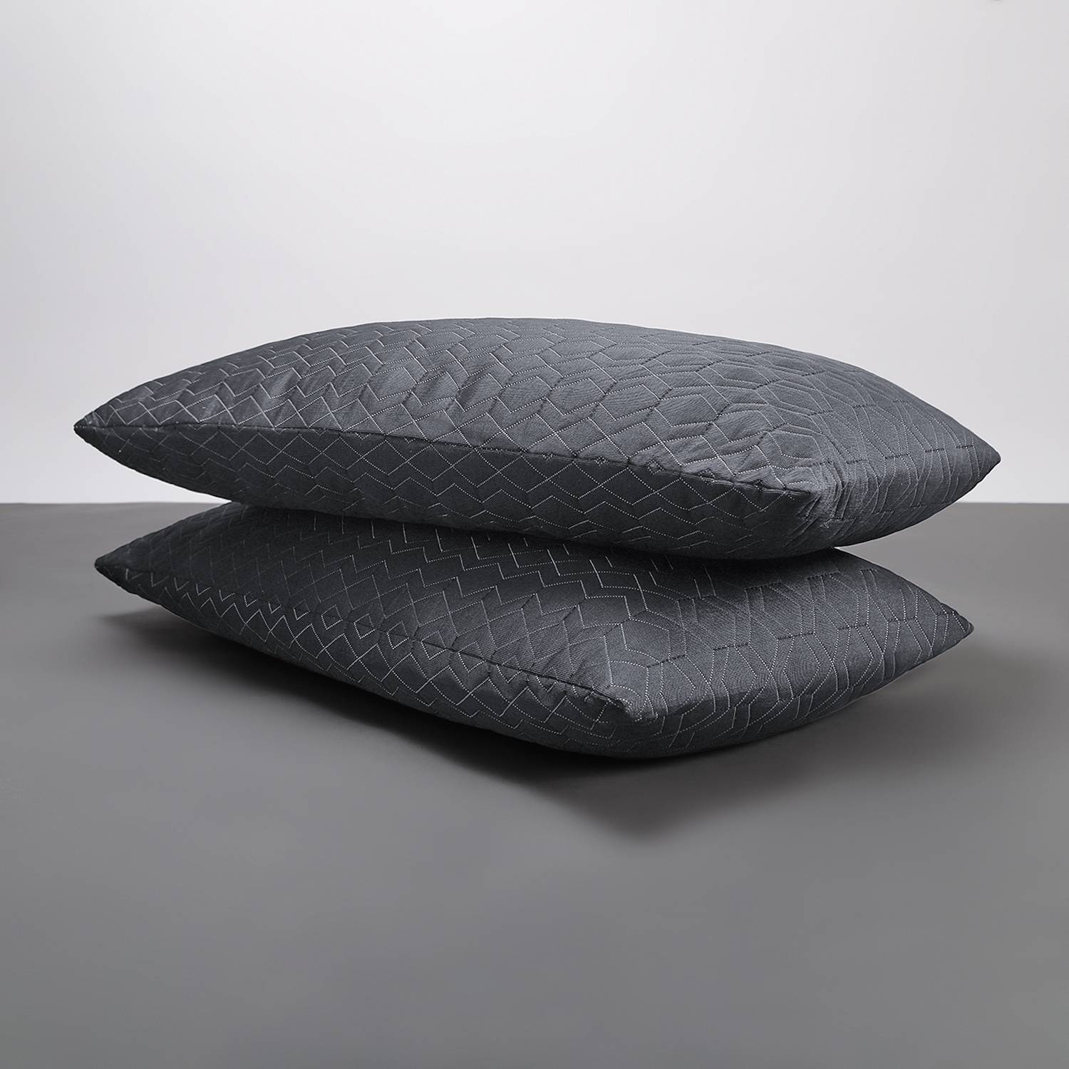 LA VERNE Microfibre Sleeping Pillow Pack of 2 - Image 4