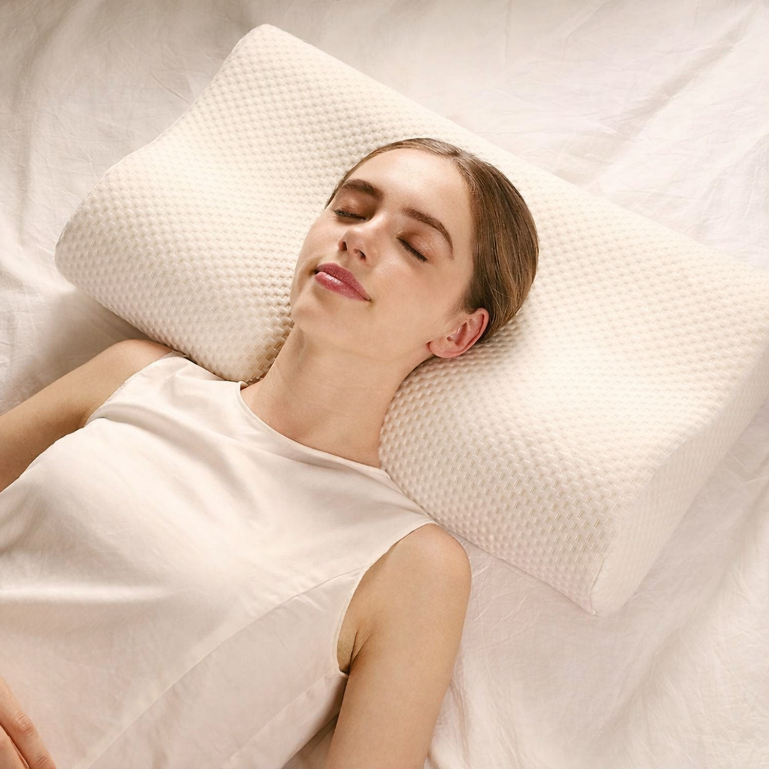 Image of EVAGROW PLUS Memory Foam Orthopaedic Pillow Pack of 1 Geometric ORTHOPEDIC