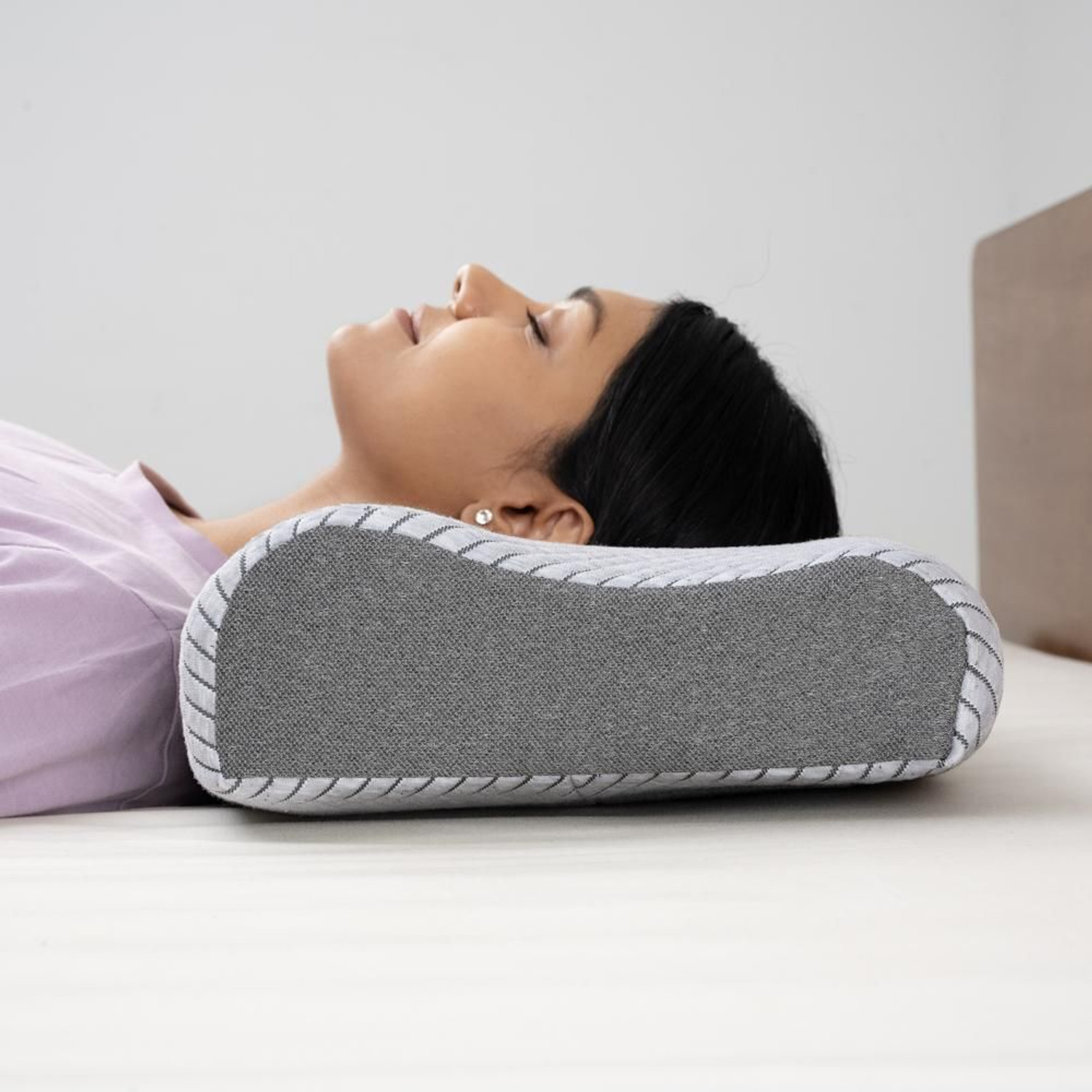 Image of Wakefit Memory Foam Cervical Pack of 2 Solid