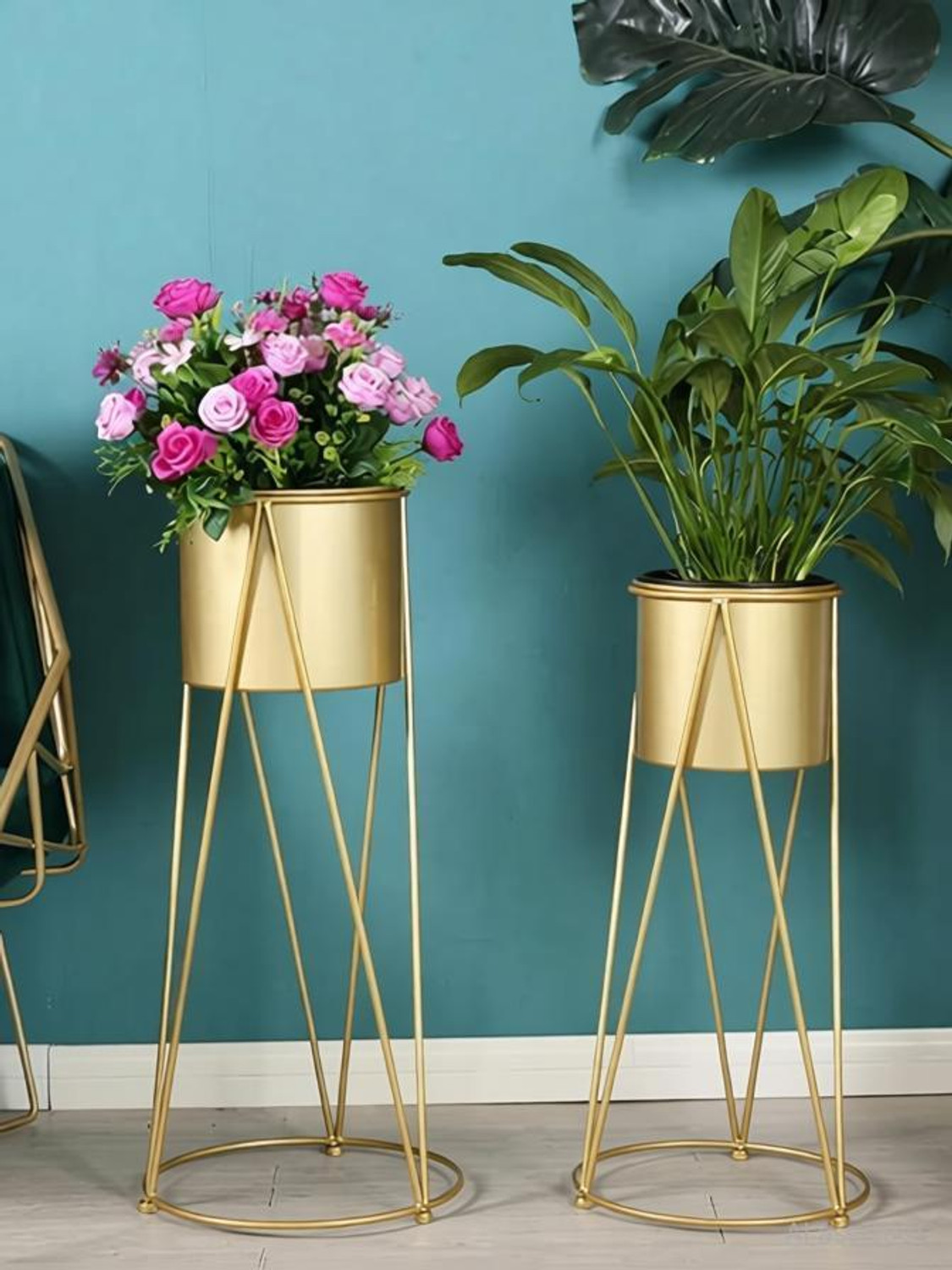 Image of Crafty Creation Metal Floor Flower Planter for Indoor, Living Room Plant Container Set