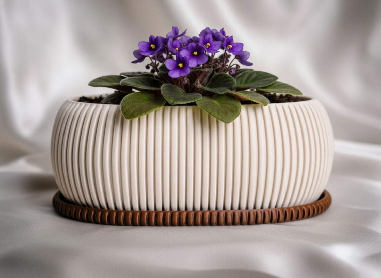 Image of AKARA Vetra Oval Indoor Planter with Drainage Tray Plant Container Set