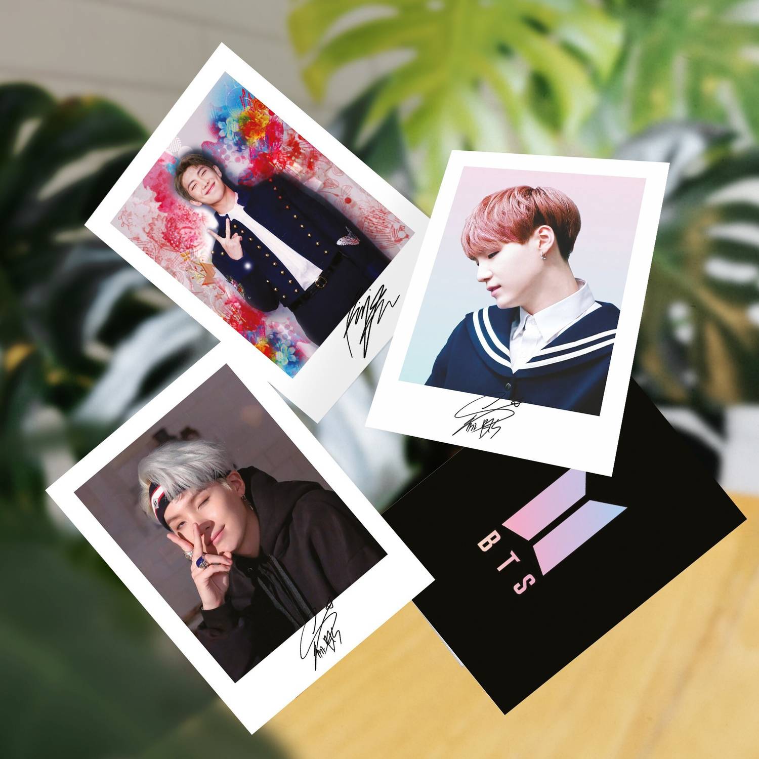 BTS 16 Photo Hanging LED String Lights Clip & 16 BTS Lomo Cards