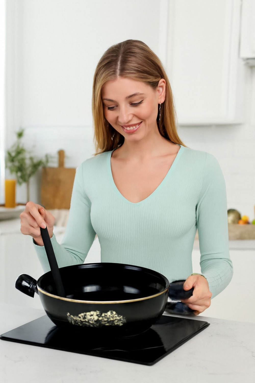 Image of SIWAAN Cookware - 4 Ltr. Enamel-Coated Steel Handi Kadhai 28 cm diameter 4 L capacity
