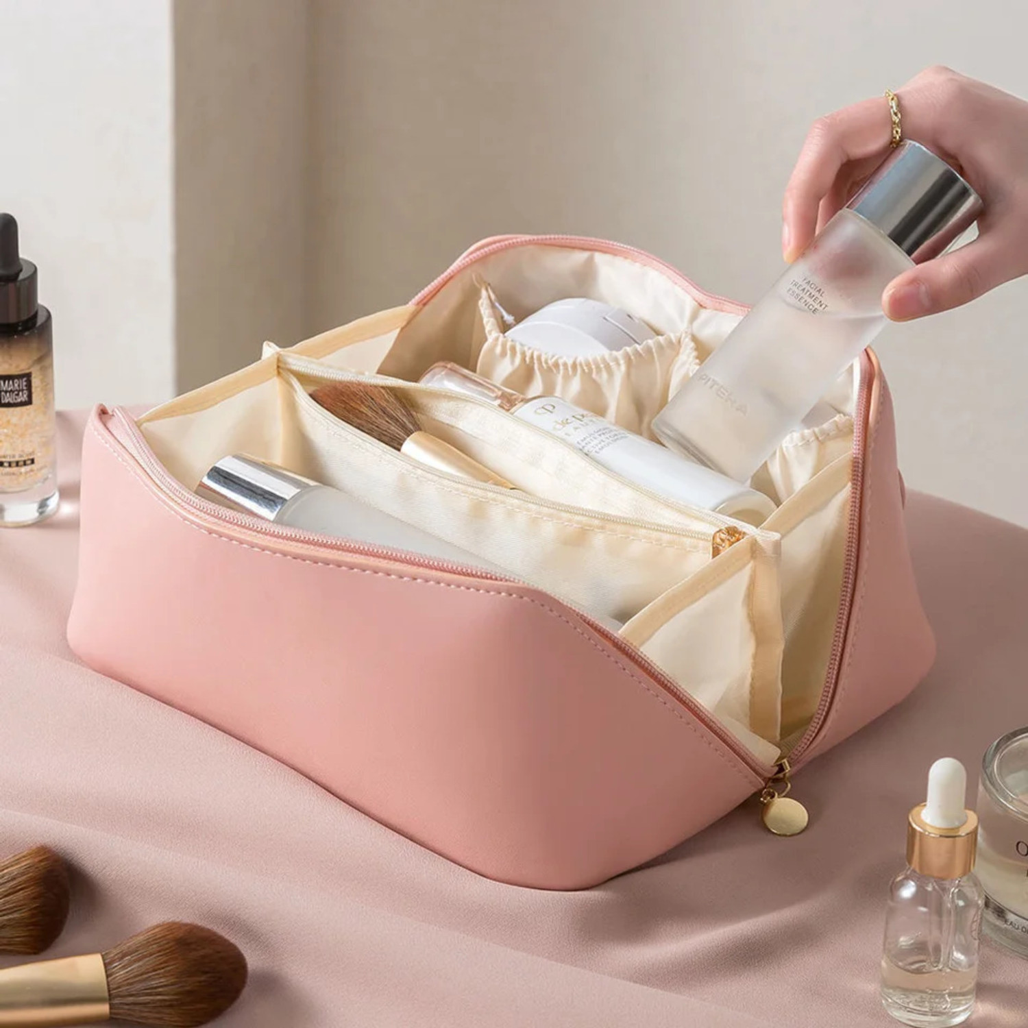 Image of Byoode MP-Pink Cosmetic Bag