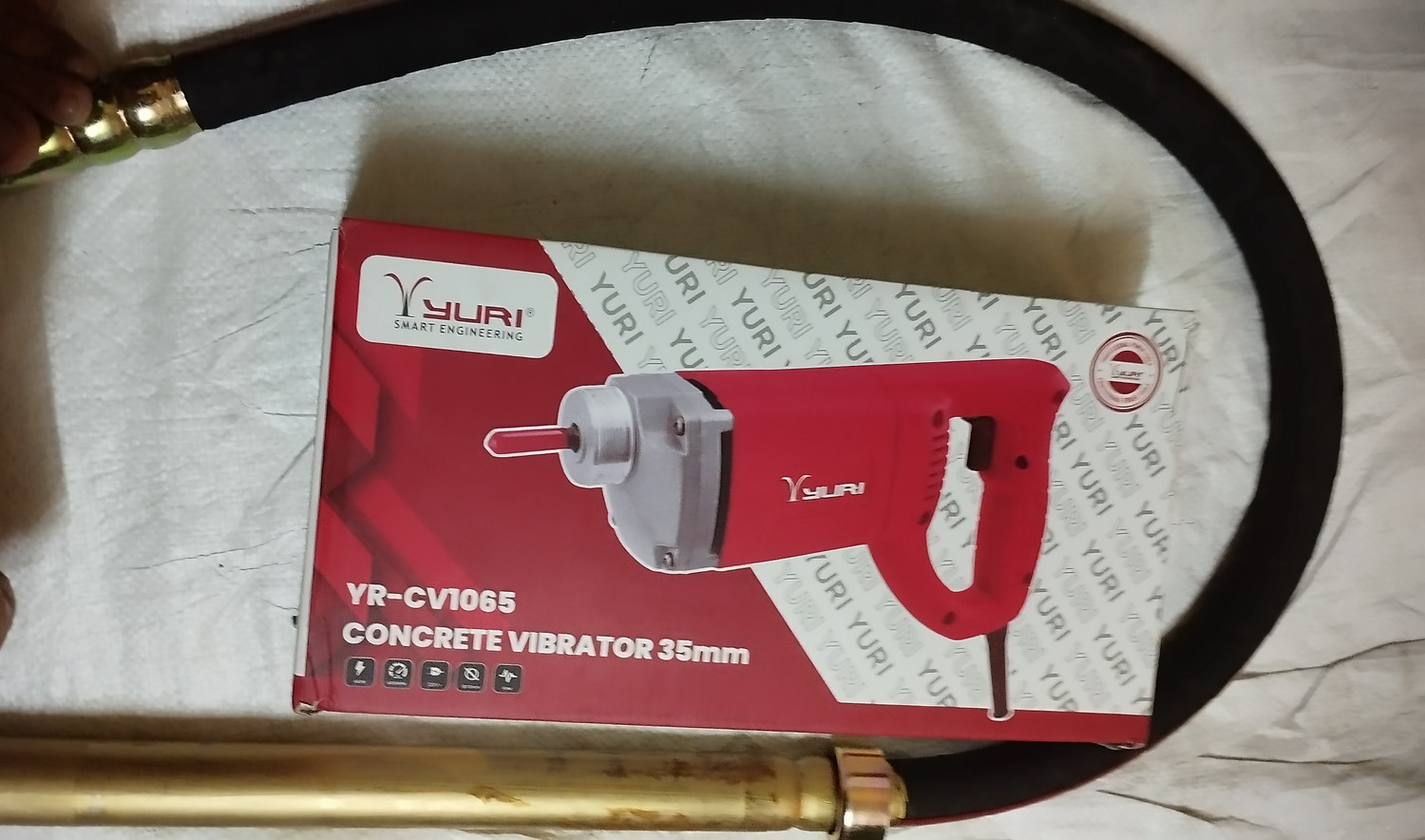 Yuri Yuri Concrete vibrator YR-CV1065 sold by SSS Traders Pistol Grip Drill  Price in India