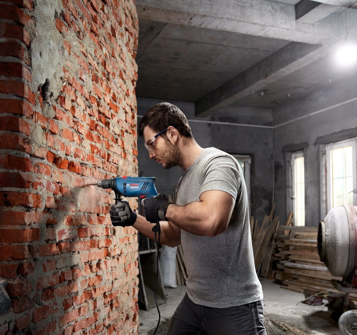 Image of BOSCH GSB 600 Corded Electric Impact Drill with Wrapset, 600 Watt, Pistol Grip Drill