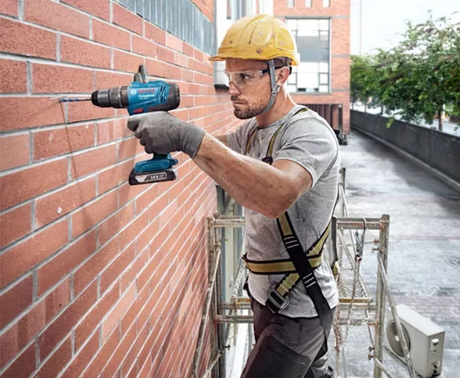 Image of BOSCH GSB183Li Impact Drill /Drivers with Single Battery, Cordless Drill