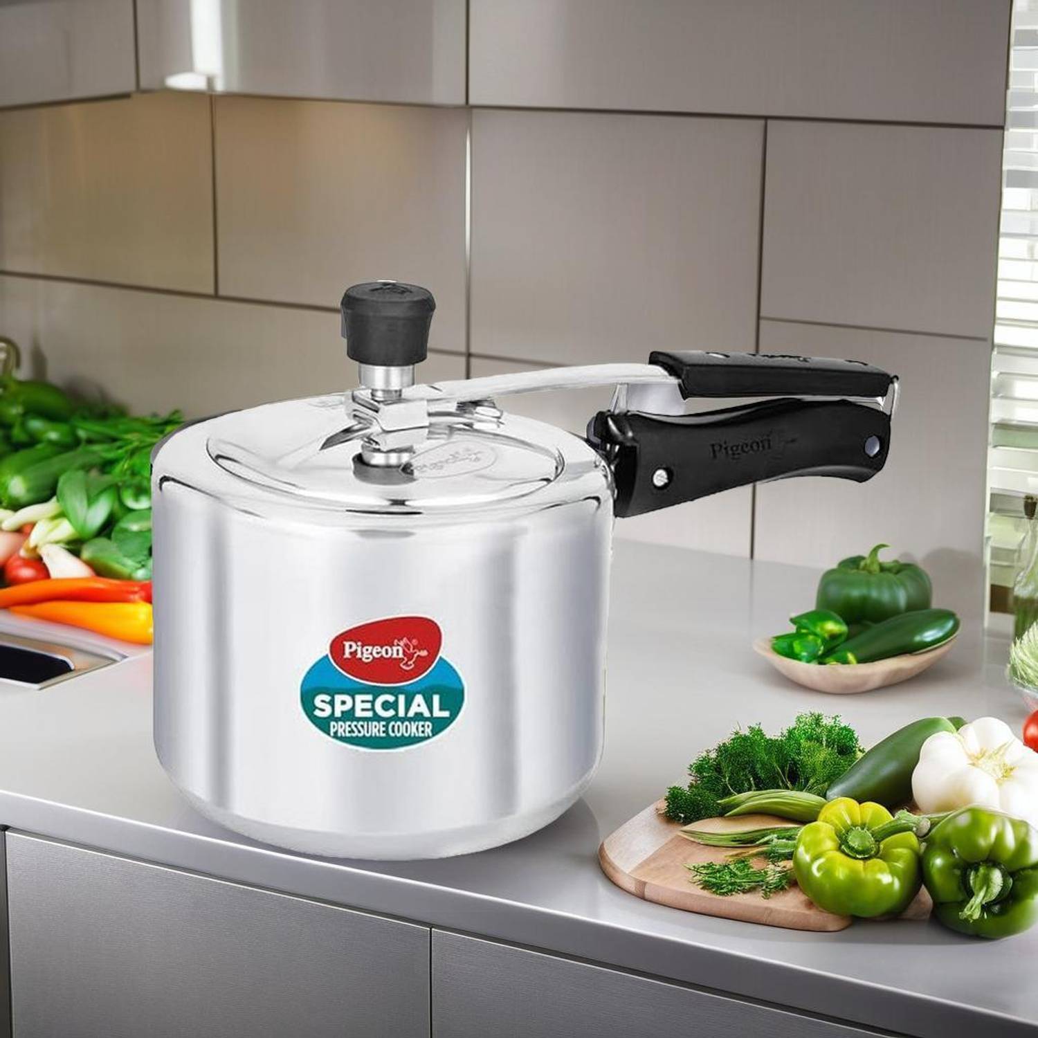 Pigeon 3.5 L Pressure Cooker(Aluminium)