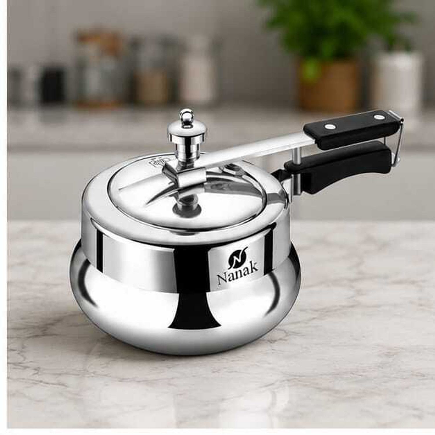 Image of NANAK METAL INDUSTRIES INDUCTION COOKER 2LTR PREMIUM QUALITY ALUMINIUM PRESSURE COOKER 2LTR 2 L Inner Lid Induction Bottom Pressure Cooker