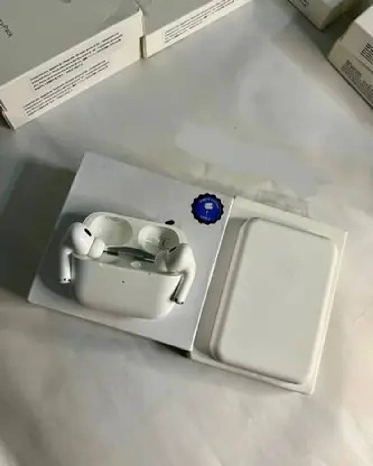 MagPulse AirPods 2 Pro MagSafe Powerbank Combo | Bluetooth Earbuds