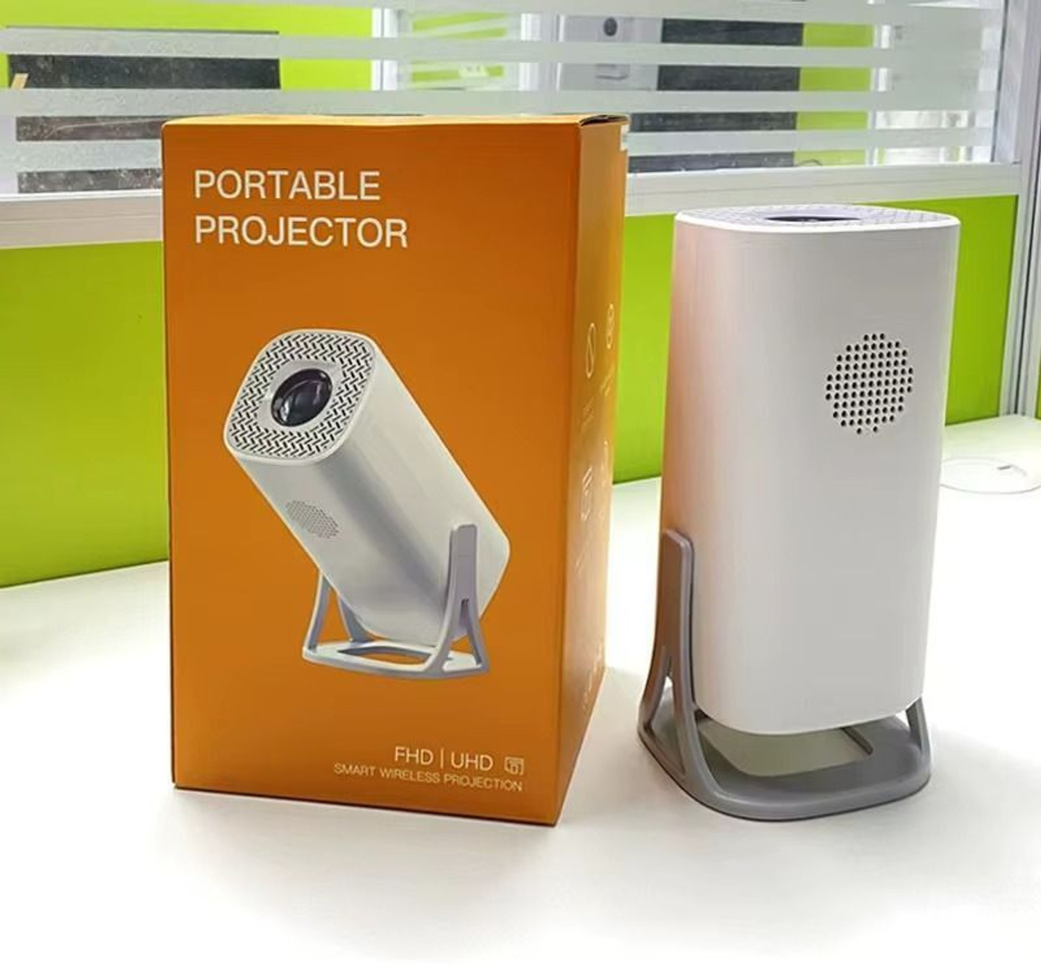 Image of VPG PORTABLE PROJECTOR (100 lm / 1 Speaker / Wireless / Remote Controller) Portable Projector