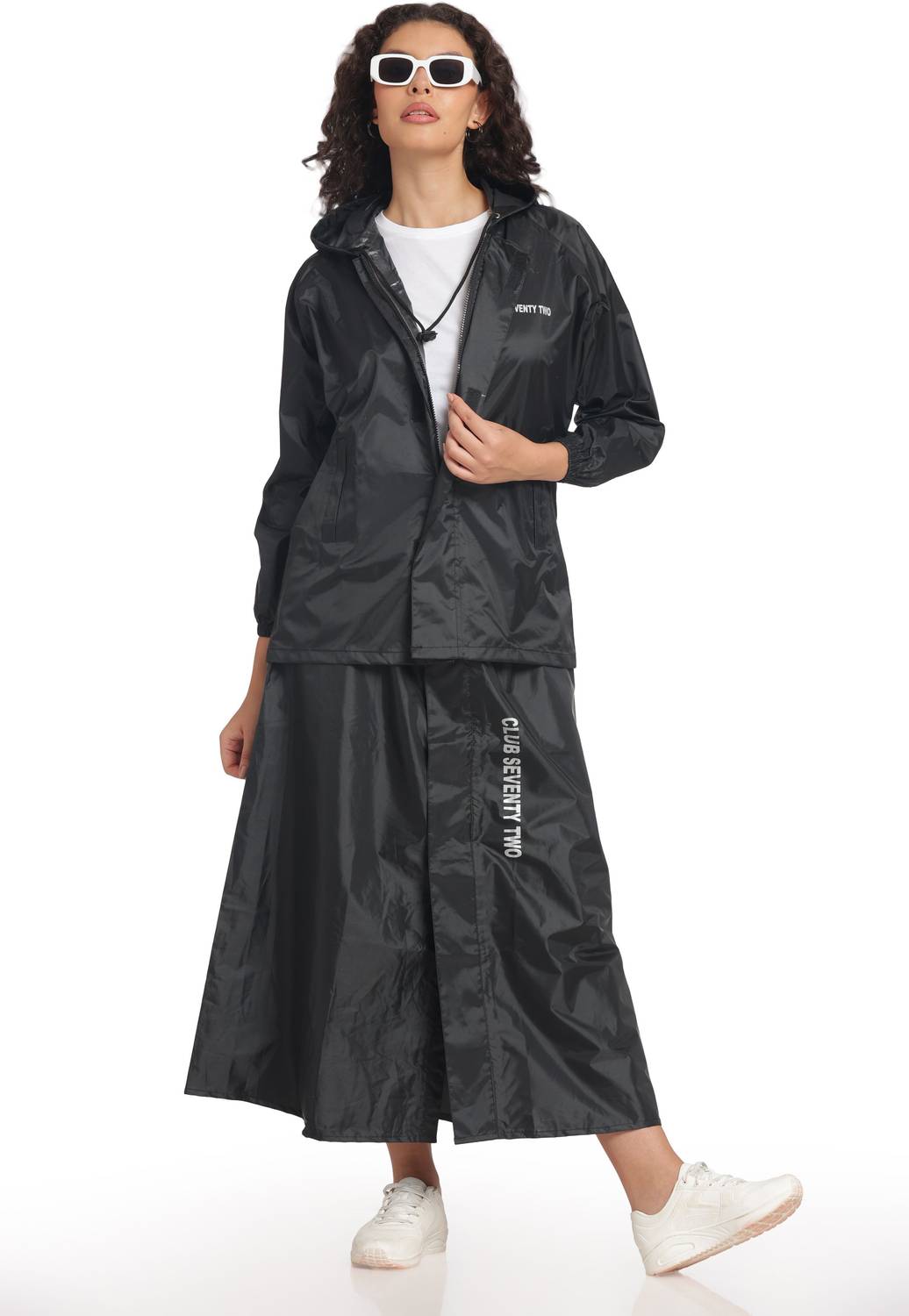 CLUB SEVENTY TWO Solid Women Rain Suit