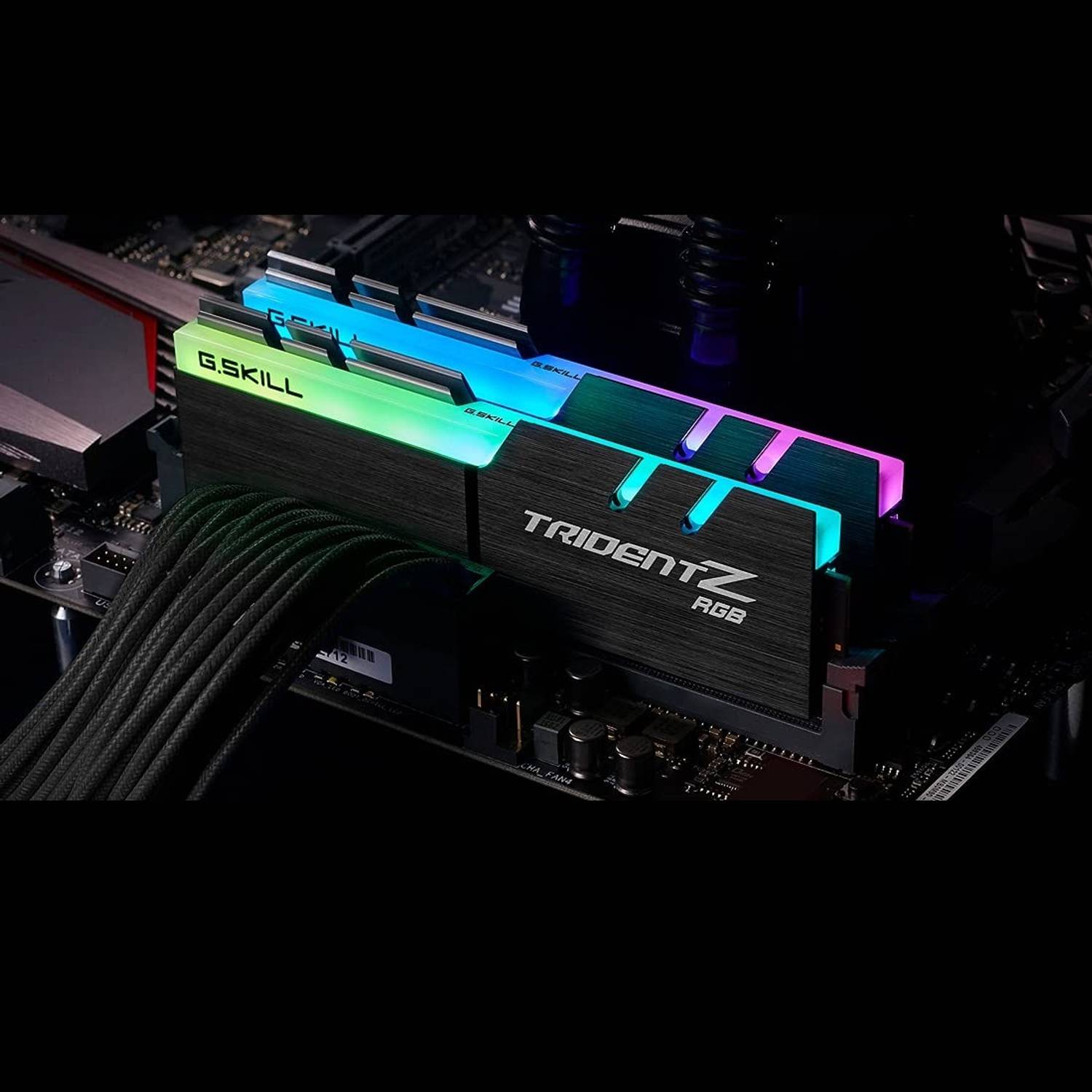 G.Skill Trident DDR4 16 GB (Dual Channel) PC SDRAM (F4-3600C18D