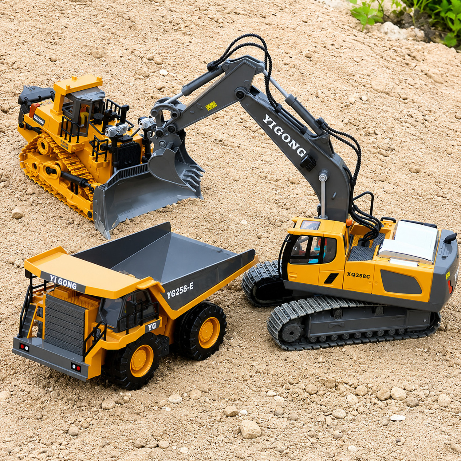 Image of ToyBillity PRO RC Metal Excavator 1 /20 Scale jcb 11CH 2.4GHz 360|Light&sound)