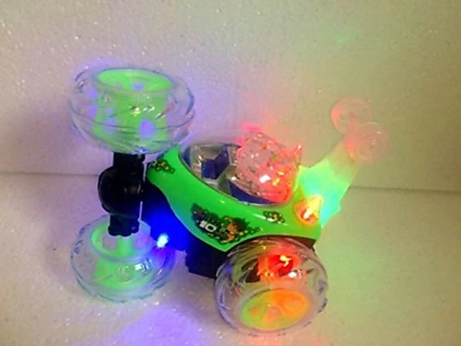 Image of Ktkashish Toys Green Stunt Alien Force Car