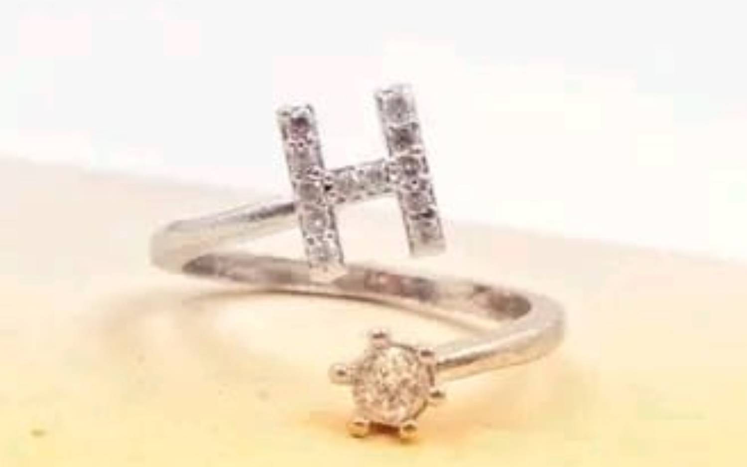 CHOPDA BUSSINESS HUB Alloy Ring