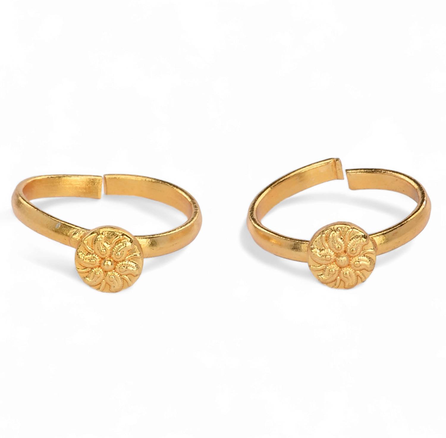 AanyaCentric Brass Gold Plated Toe Ring