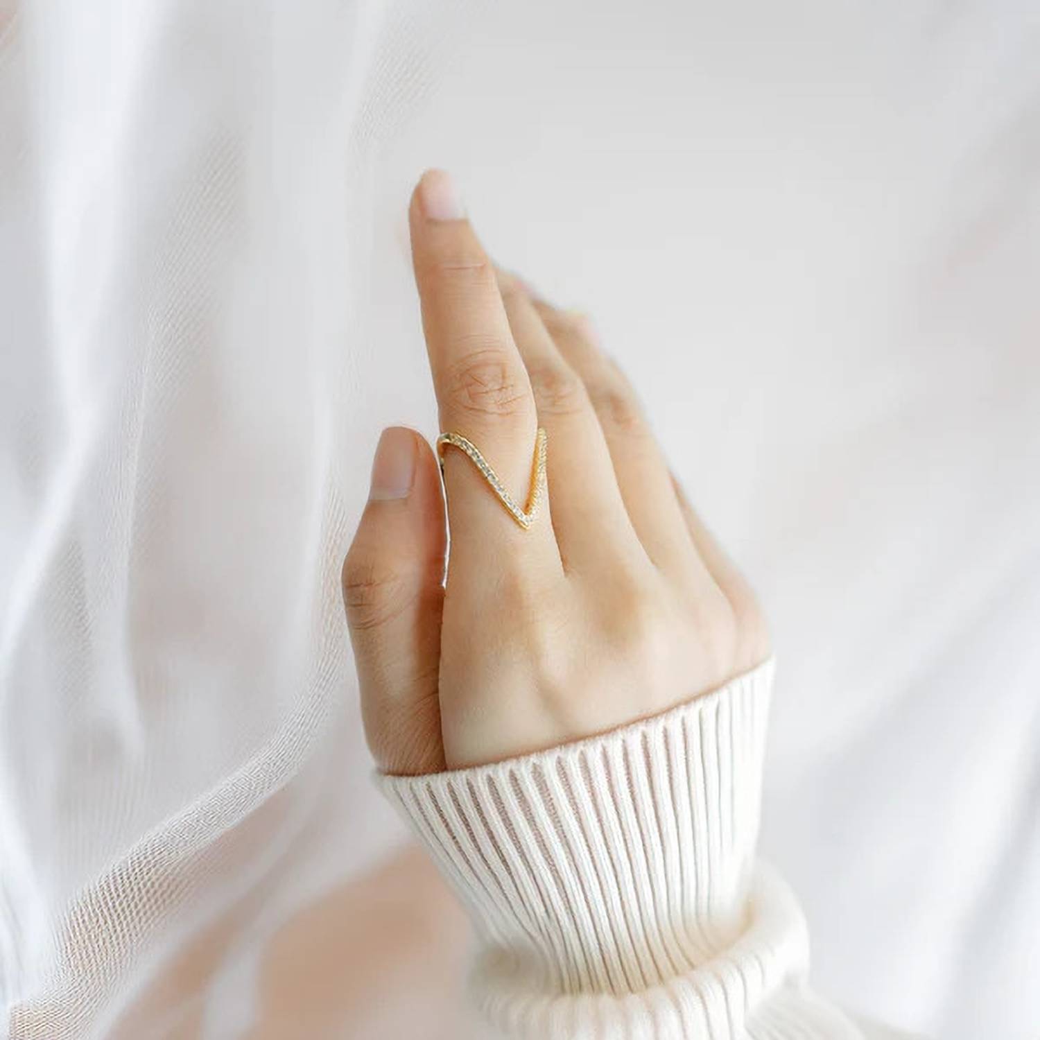 Boho Bloom Anti Tarnish Korean V-Shaped Gold Ring For Women And Girls Stainless Steel Cubic Zirconia, Zircon Gold Plated Nail Ring