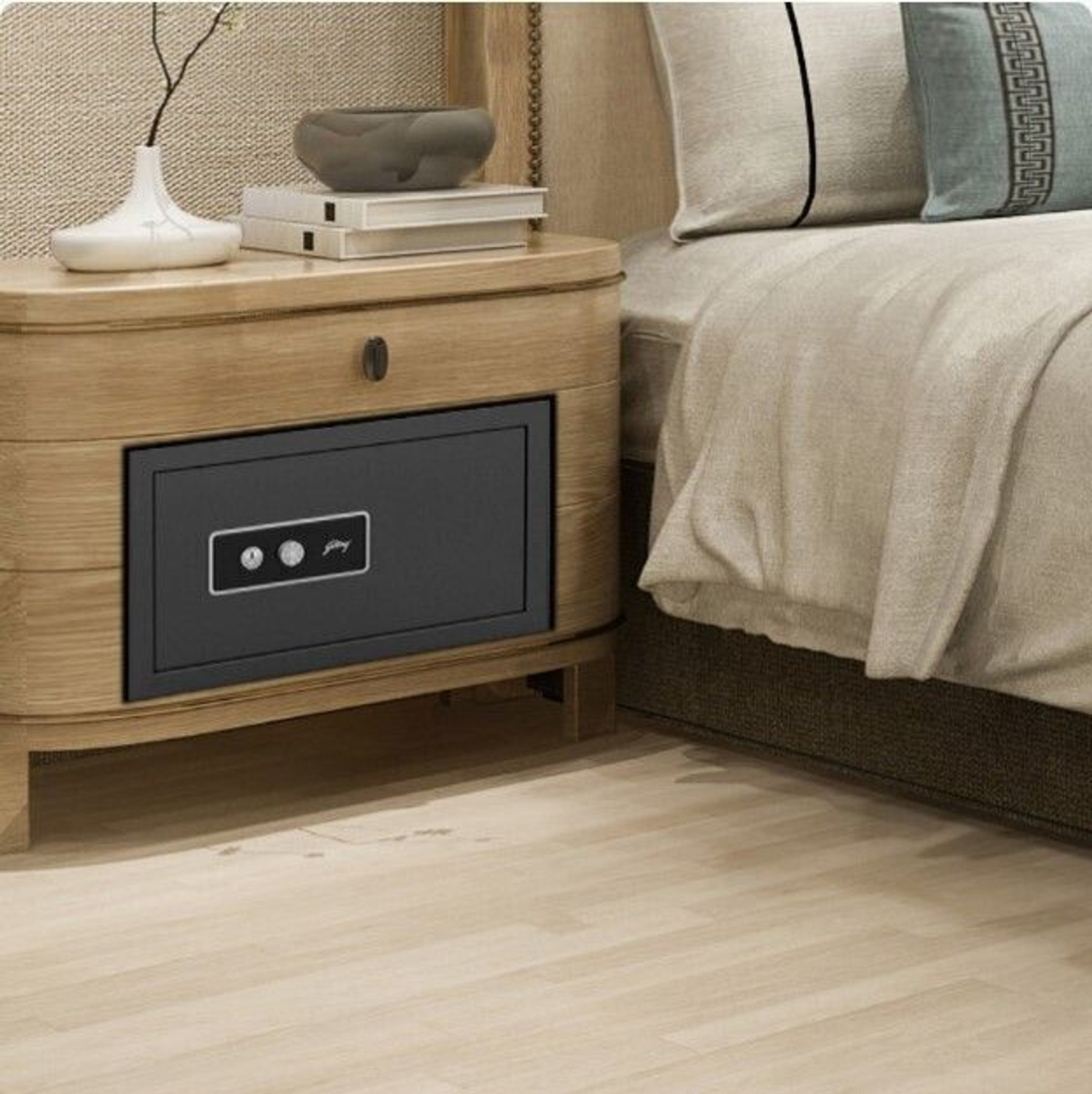 Image of Godrej GODREJ 33KL EBONY Safe Locker