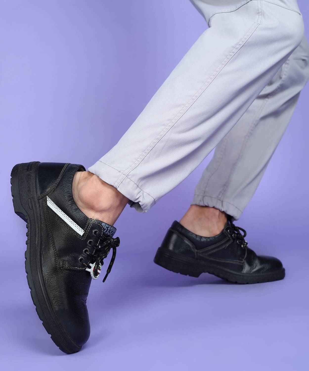 6-warrior-9822-01-safety-shoes