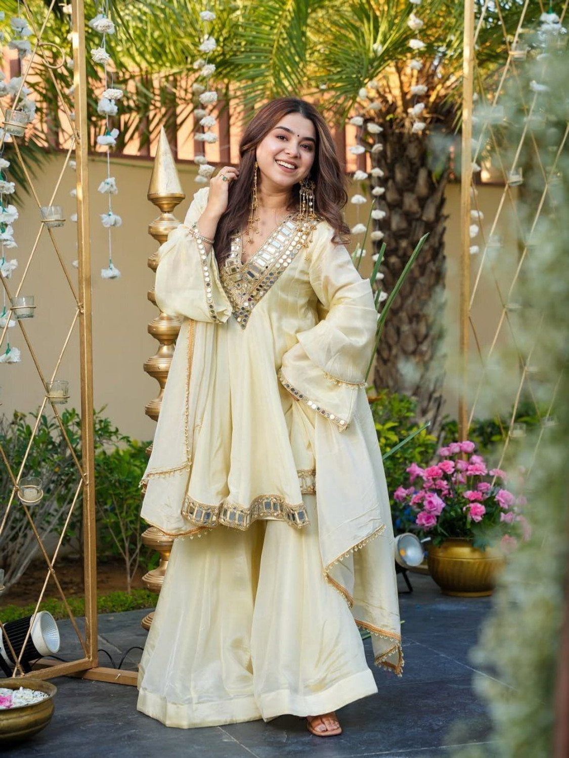 Image of SELLBOX Solid Kurta, Sharara & Dupatta Set