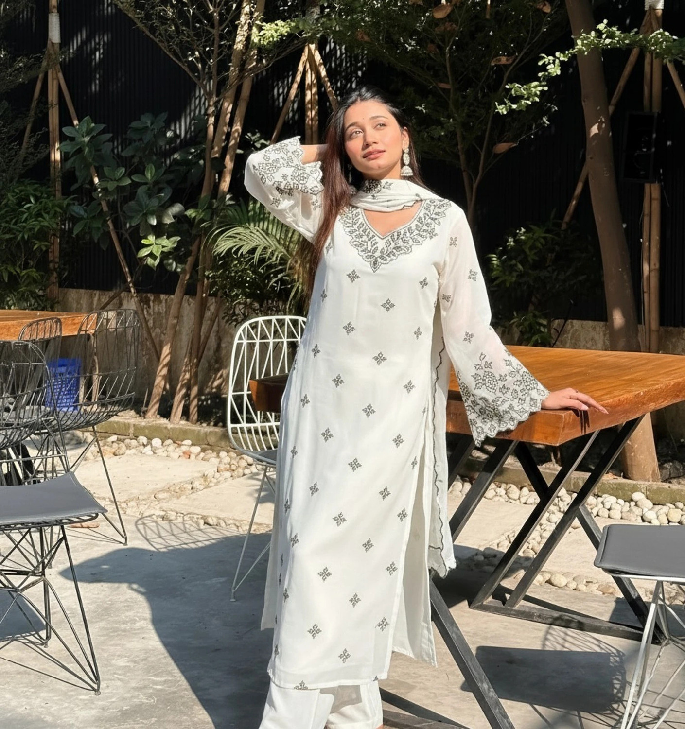 Image of newshreehari Embroidered Kurta, Trouser /Pant & Dupatta Set
