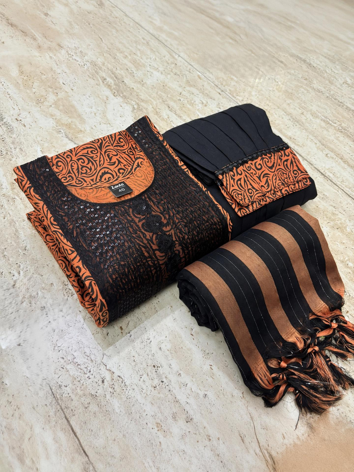 Image of EesaApparels Printed Kurta, Salwar & Dupatta Set